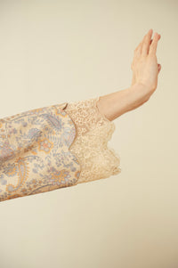 STITCHED EMBROIDERED SHIRT BOTTOM