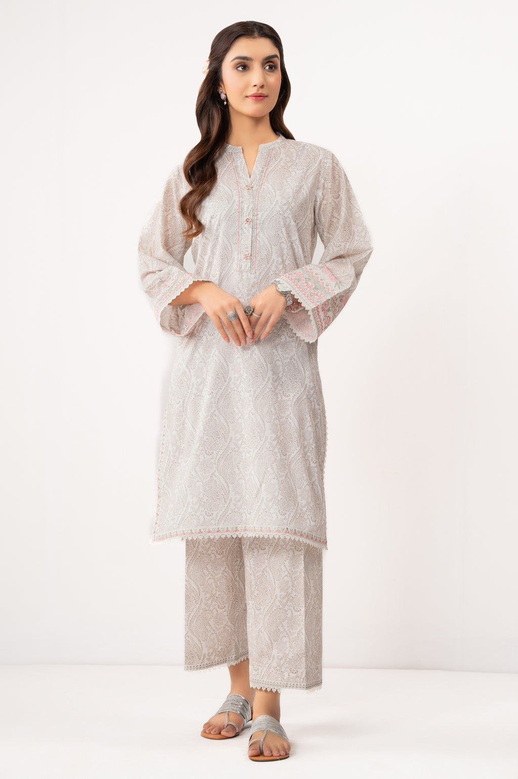 EMBROIDERED SUIT