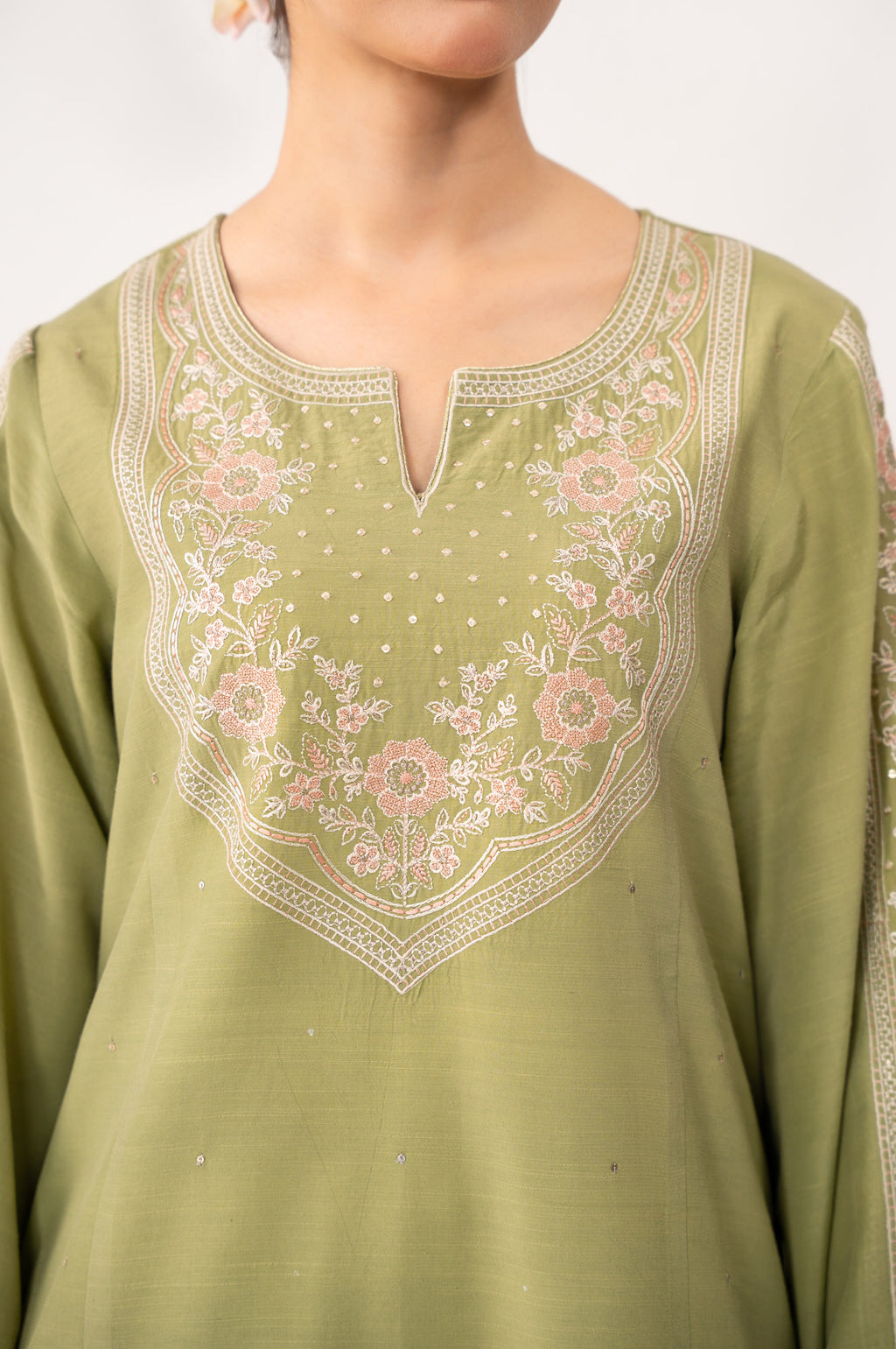 EMBROIDERED SUIT