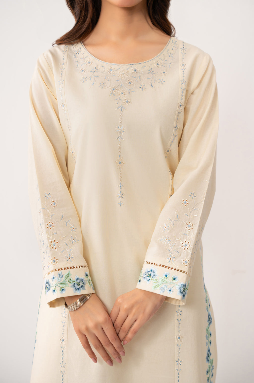 EMBROIDERED SUIT