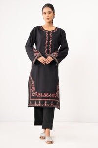 EMBROIDERED SUIT