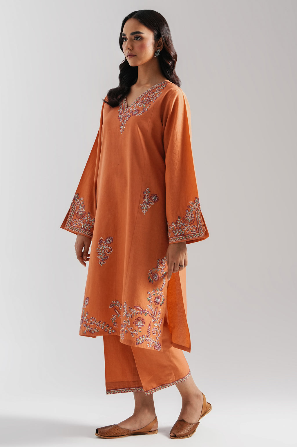 EMBROIDERED SUIT