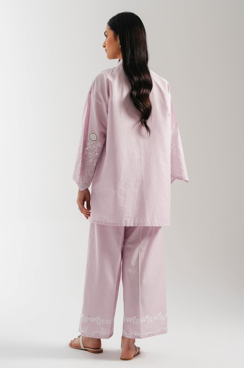 CHIKANKARI SUIT