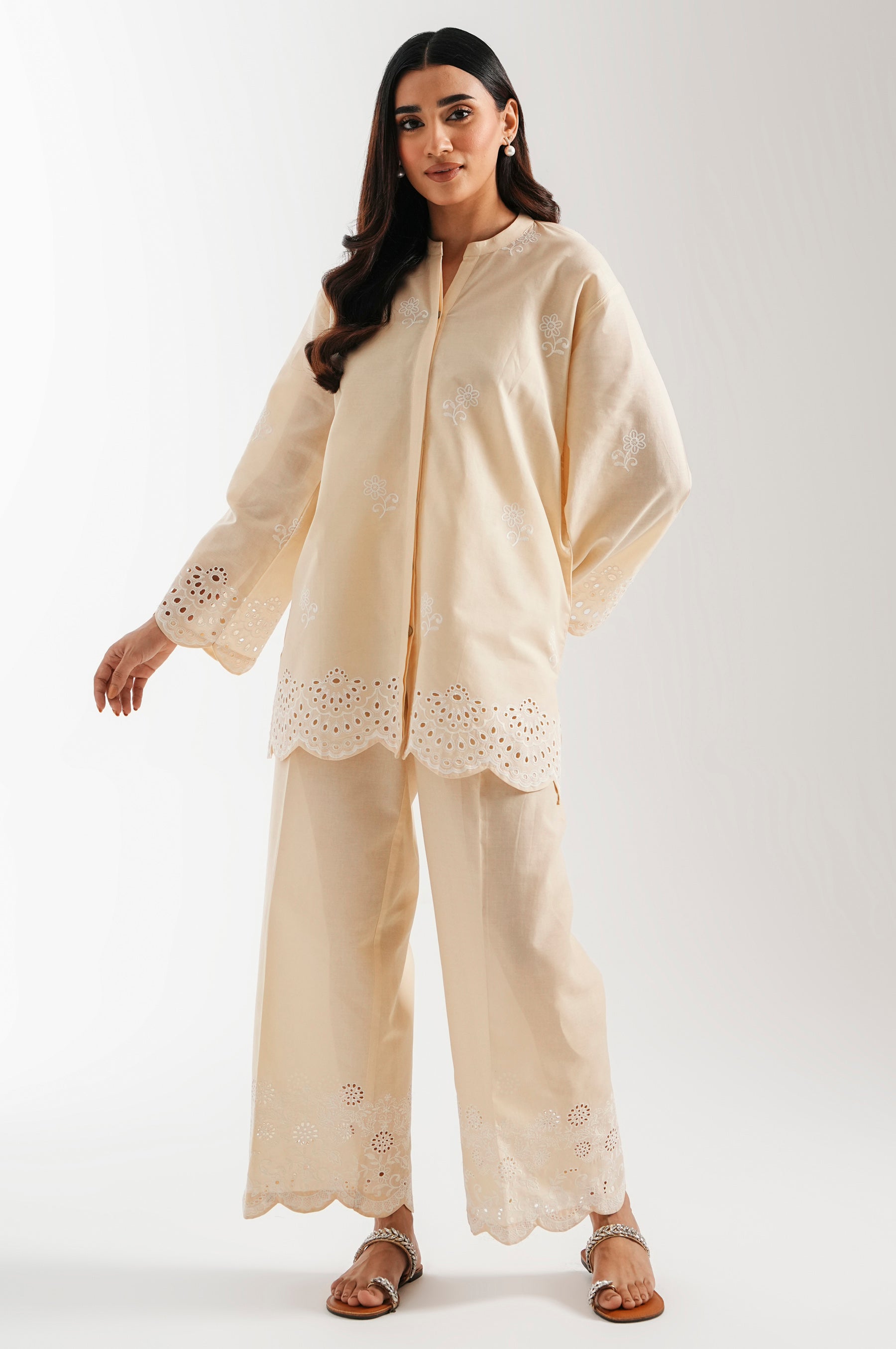 CHIKANKARI SUIT