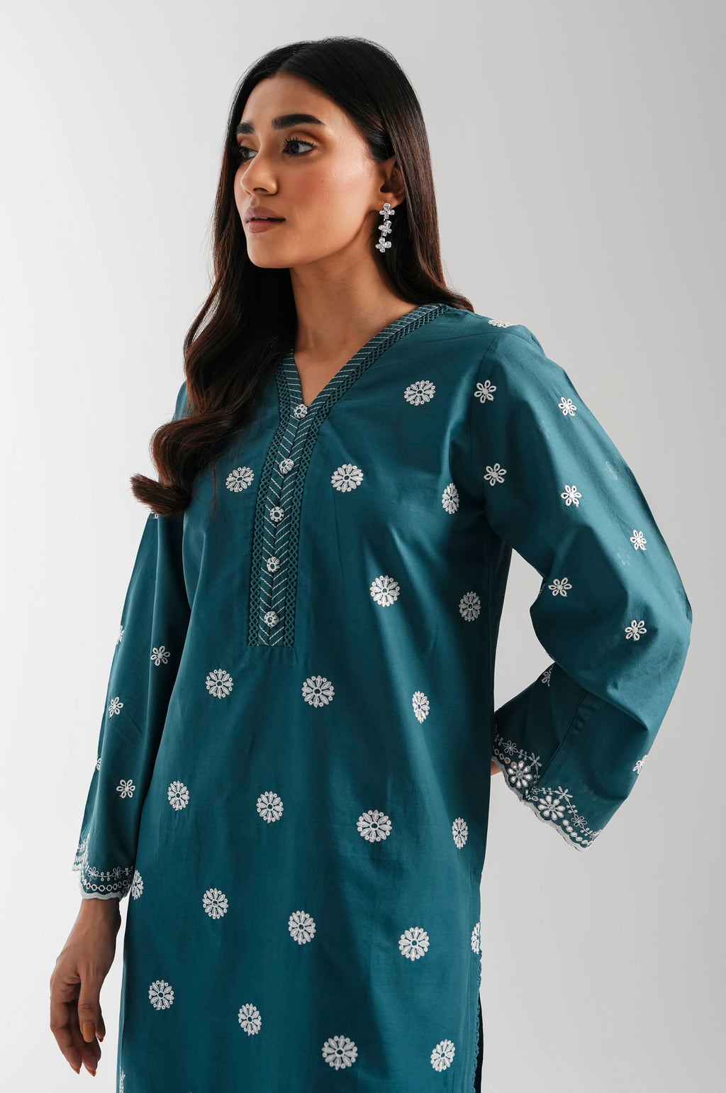 CHIKANKARI SUIT