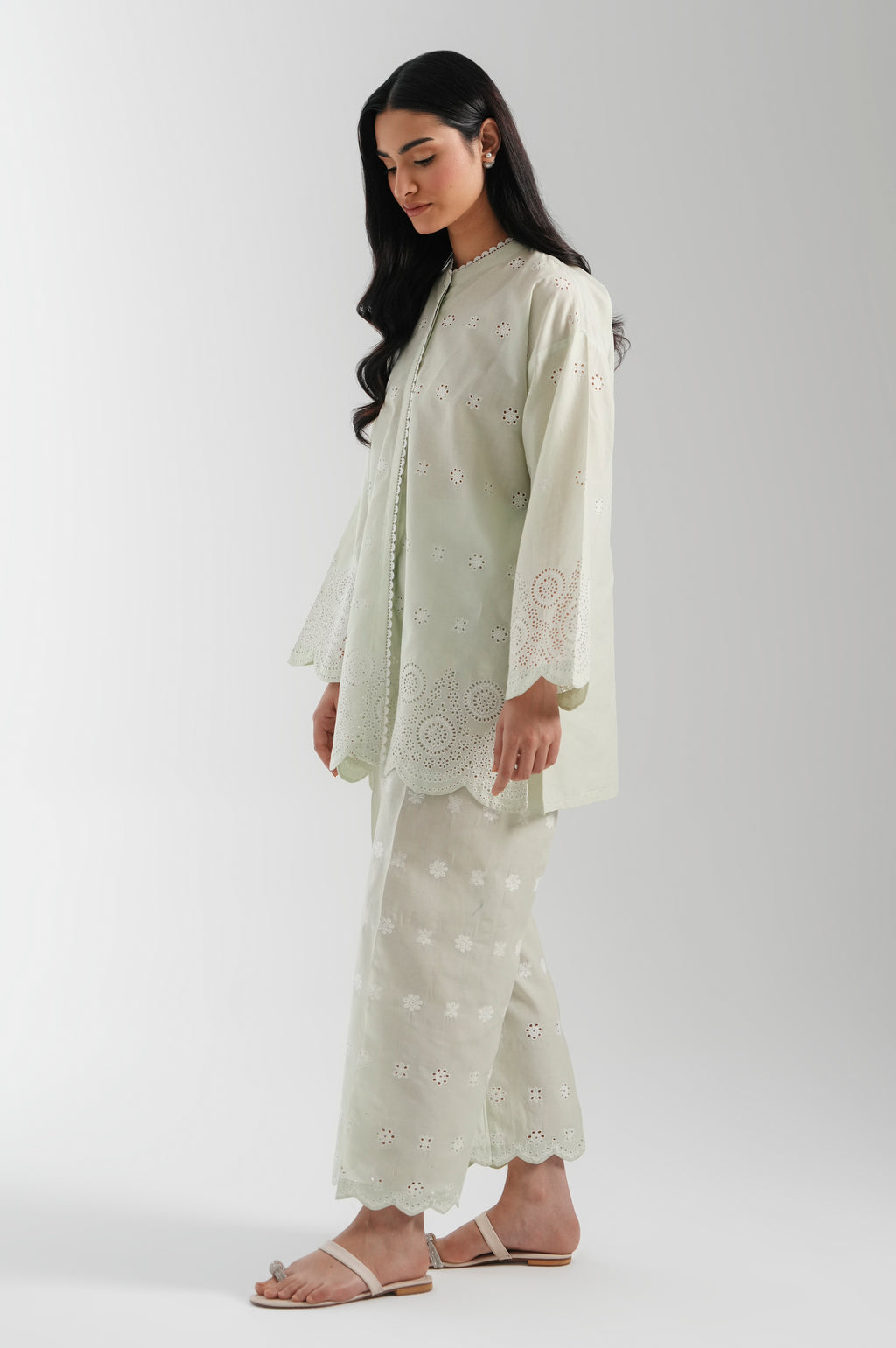 CHIKANKARI SUIT