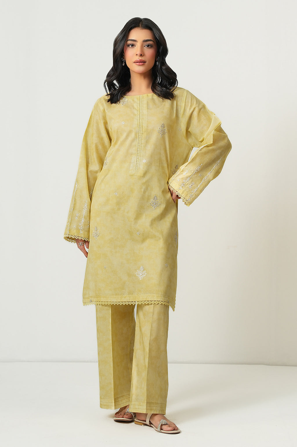 EMBROIDERED SUIT