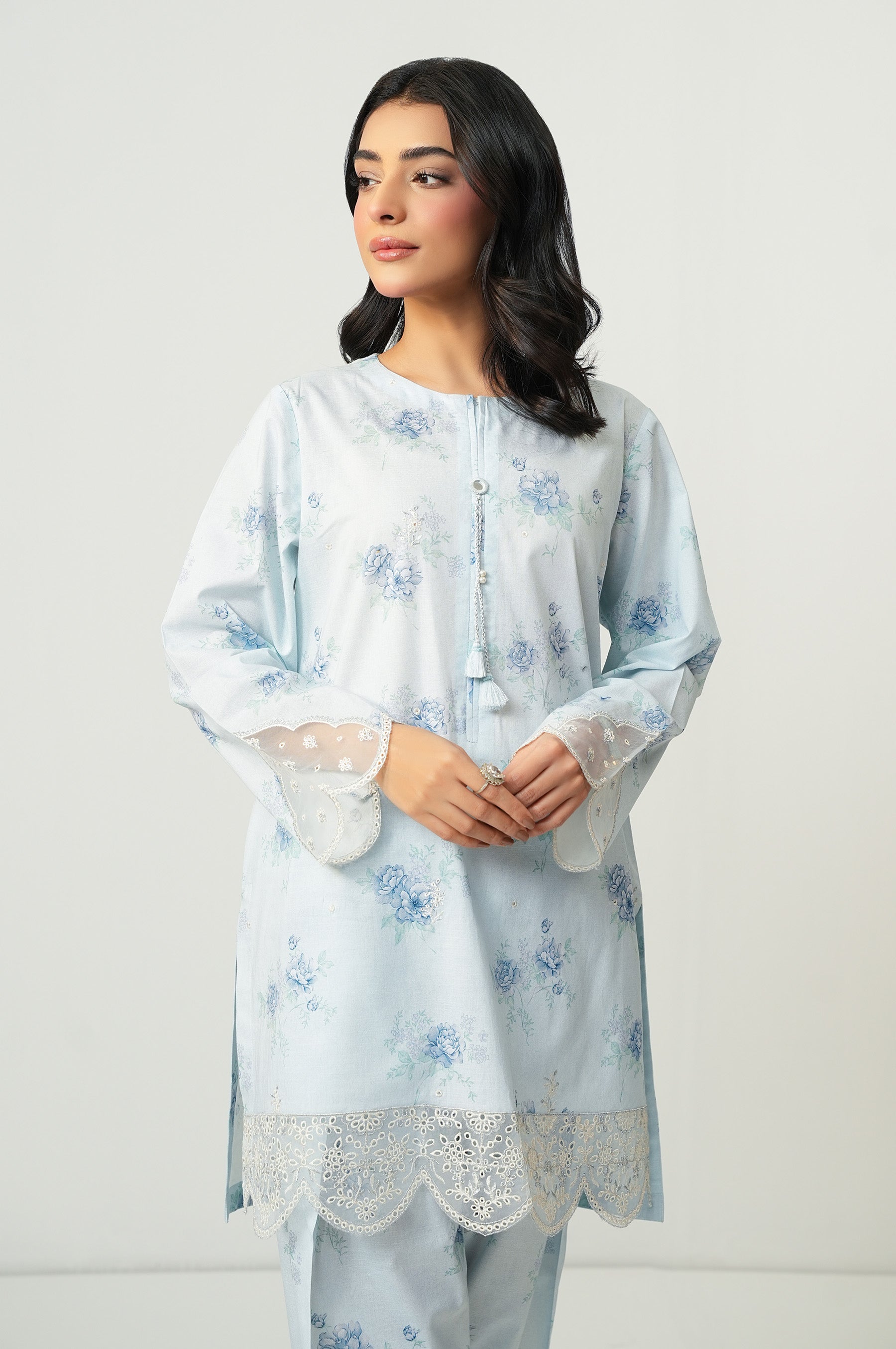 STITCHED EMBROIDERED SLUB LAWN SHIRT BOTTOM