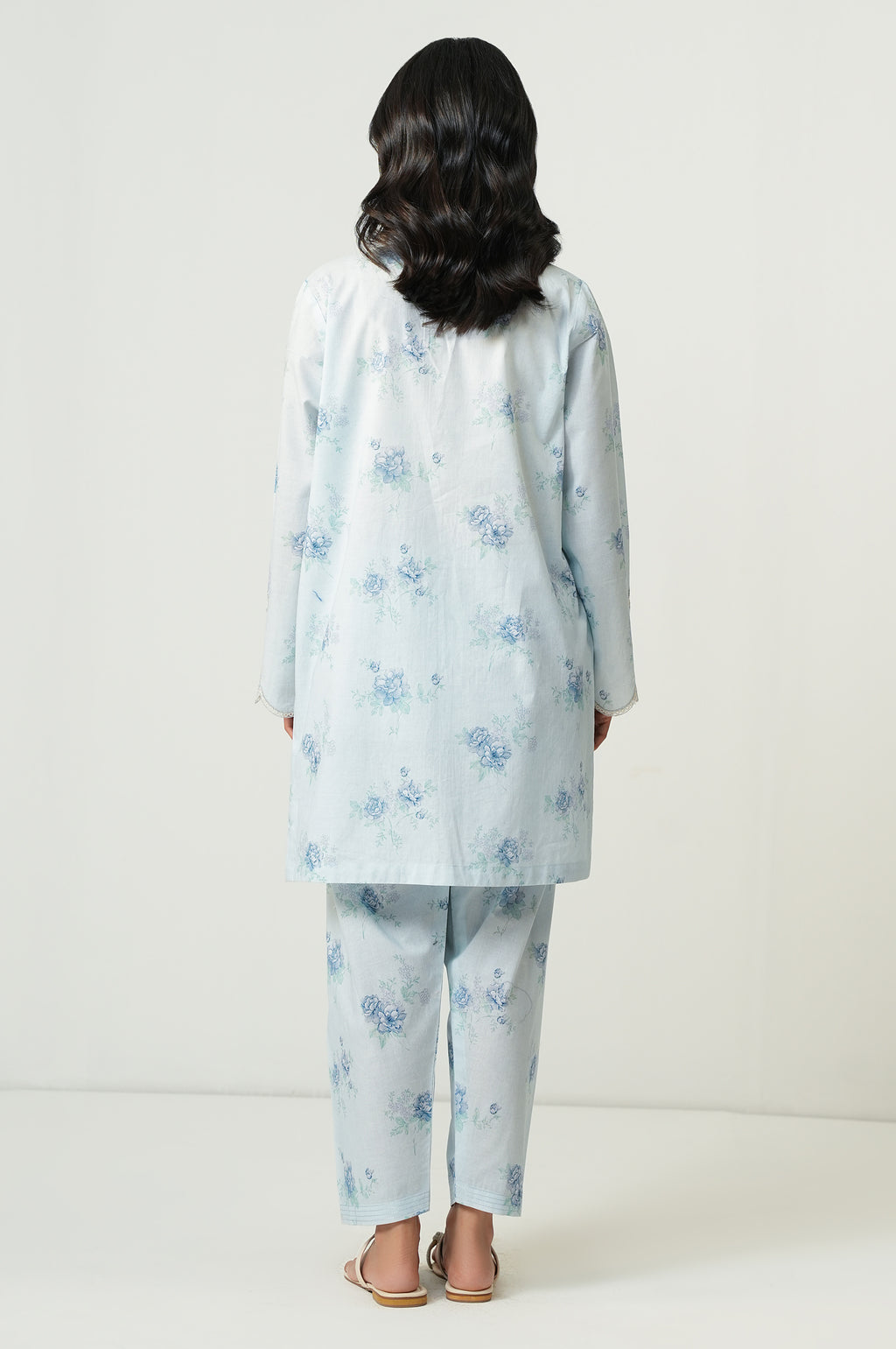 EMBROIDERED SUIT