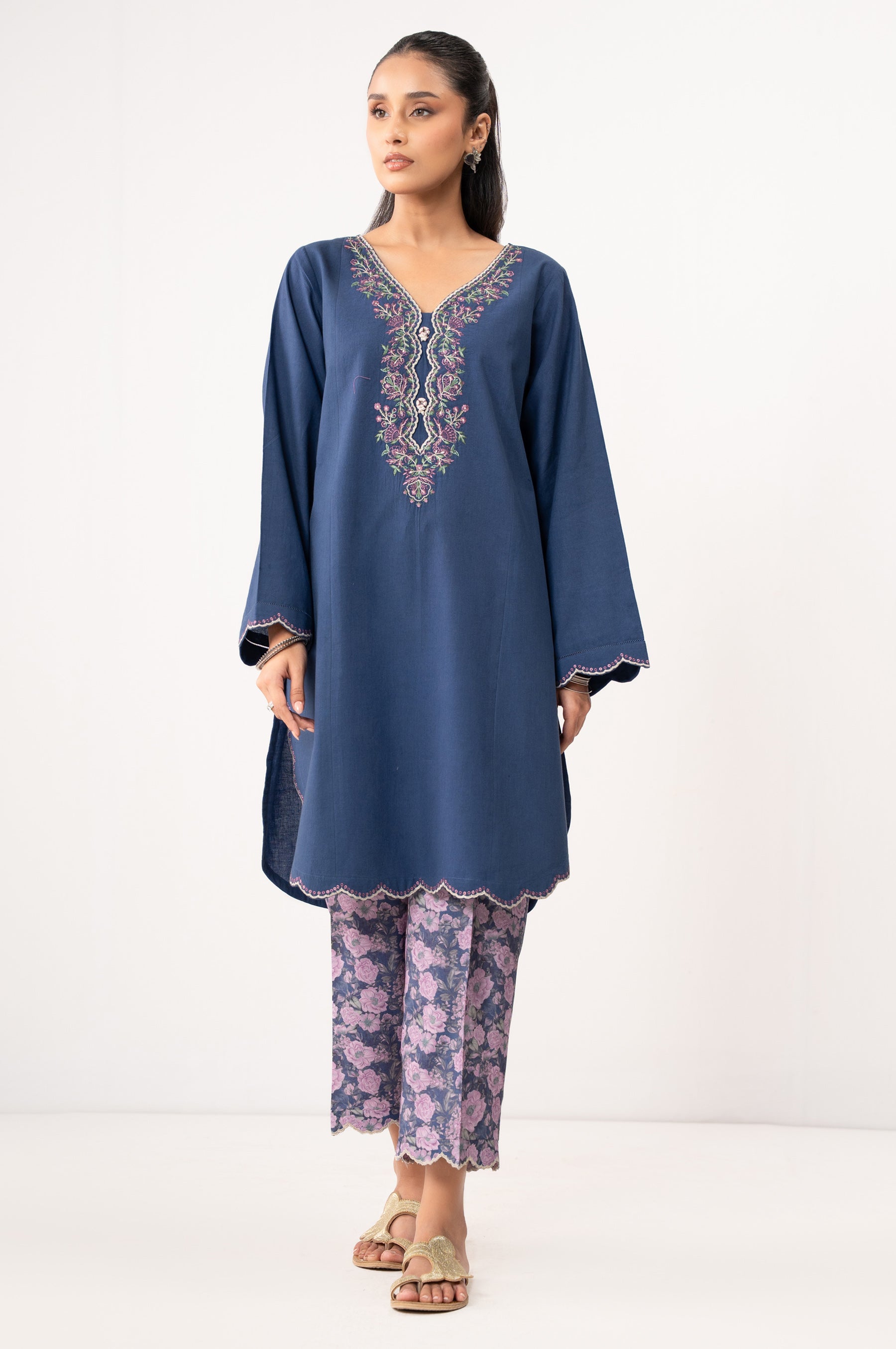 STITCHED EMBROIDERED CAMBRIC SUIT