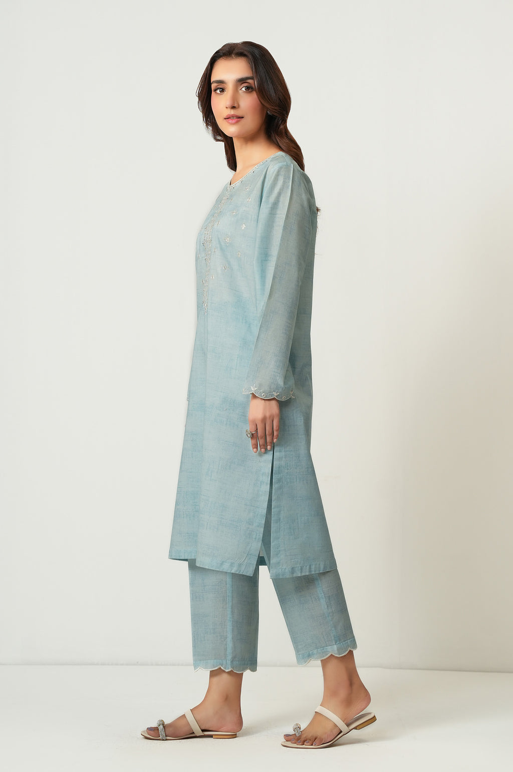 EMBROIDERED SUIT