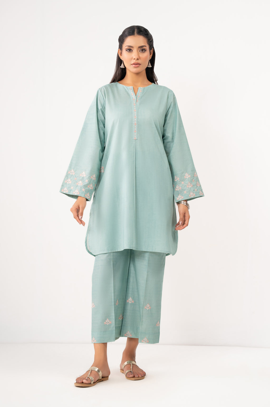 EMBROIDERED SUIT
