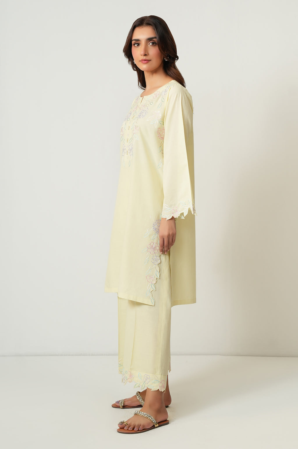 EMBROIDERED SUIT