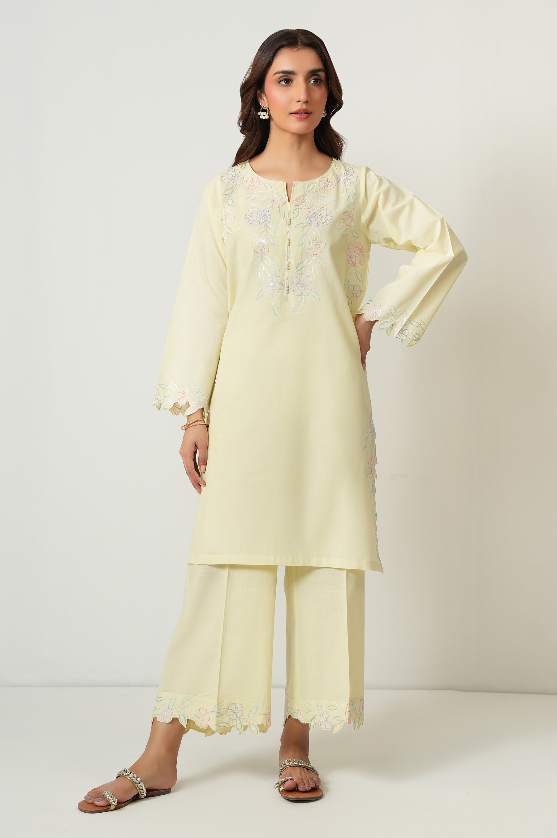STITCHED EMBROIDERED SLUB LAWN SHIRT BOTTOM
