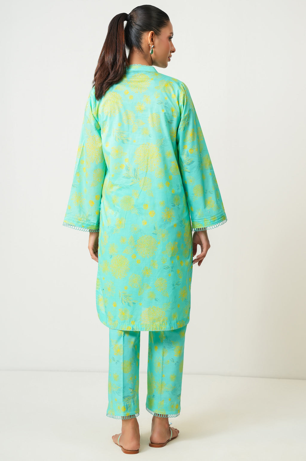 PRINTED SUIT