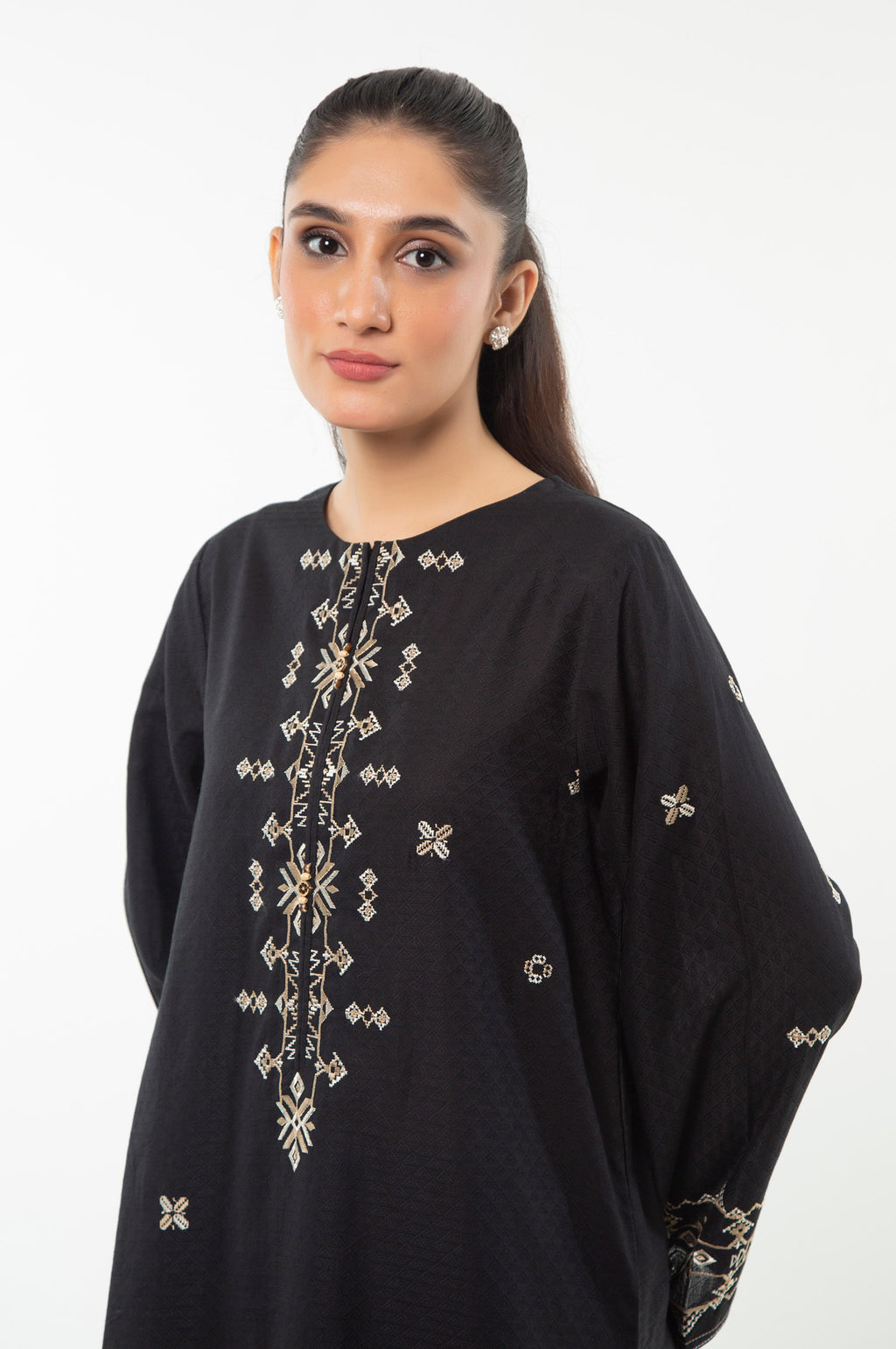 EMBROIDERED SUIT