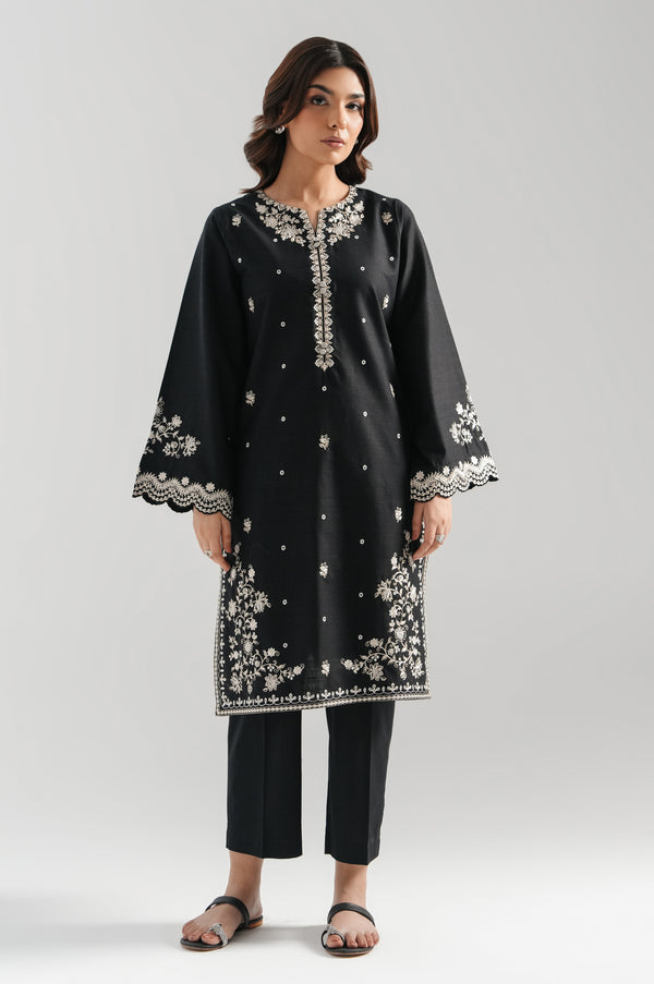 EMBROIDERED SUIT