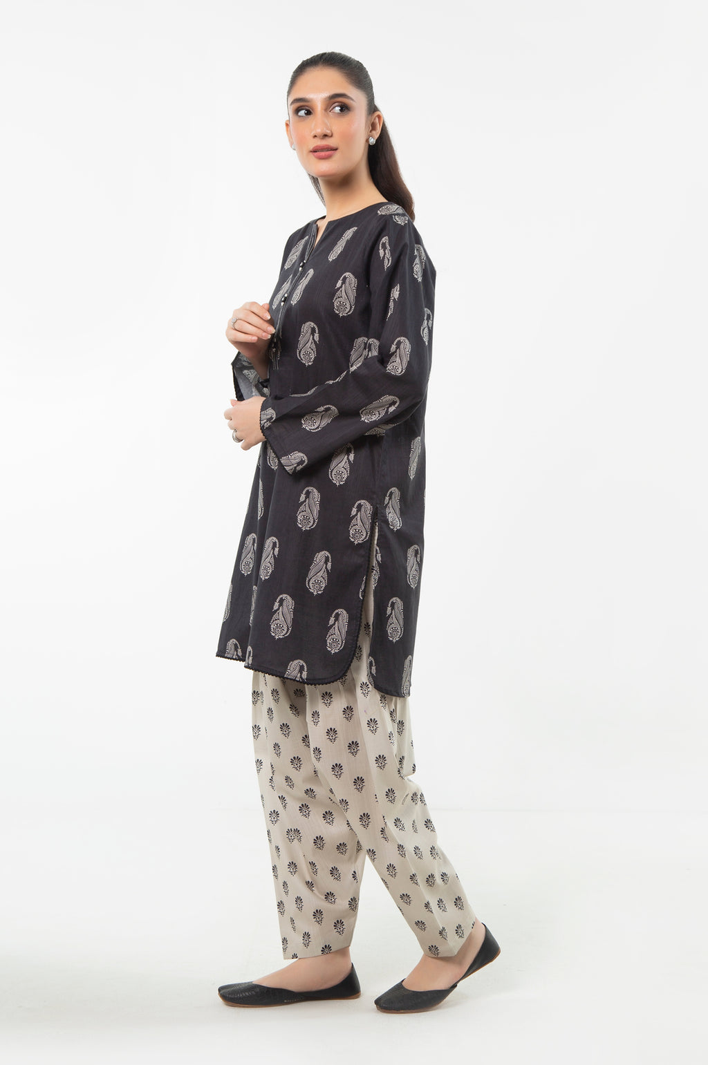 PRINTED SUIT