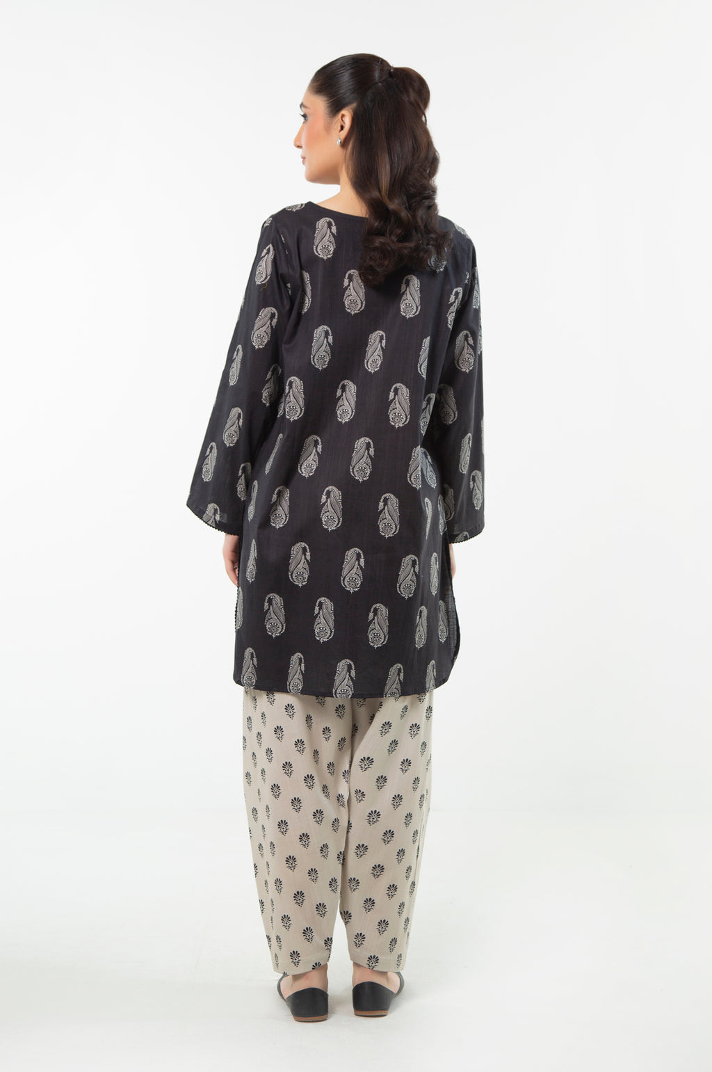 PRINTED SUIT