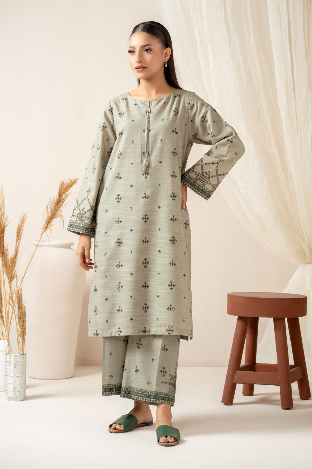 STITCHED PRINTED SHIRT BOTTOM