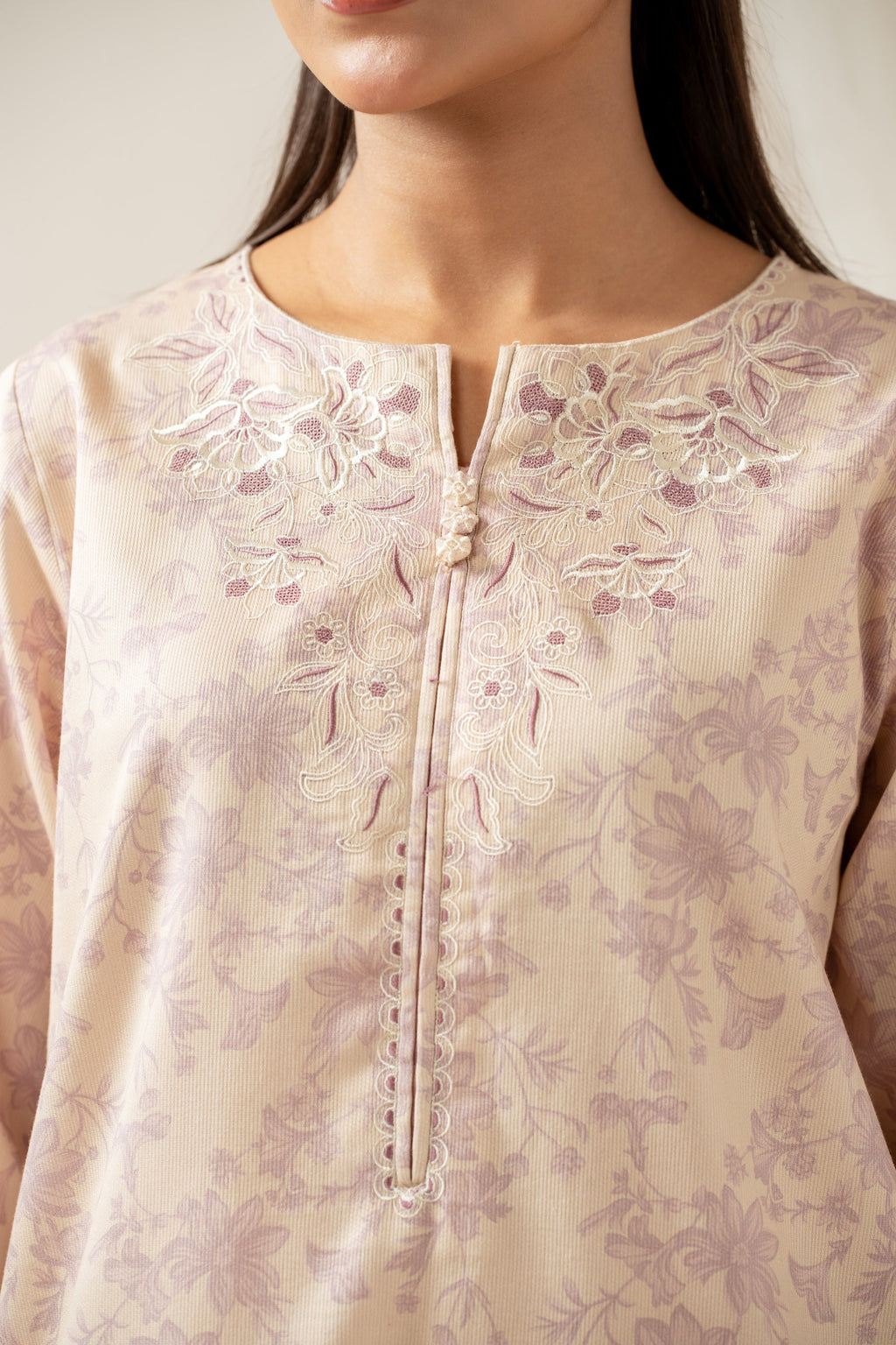 STITCHED EMBROIDERED SHIRT BOTTOM (FACTORY E-OUTLET)