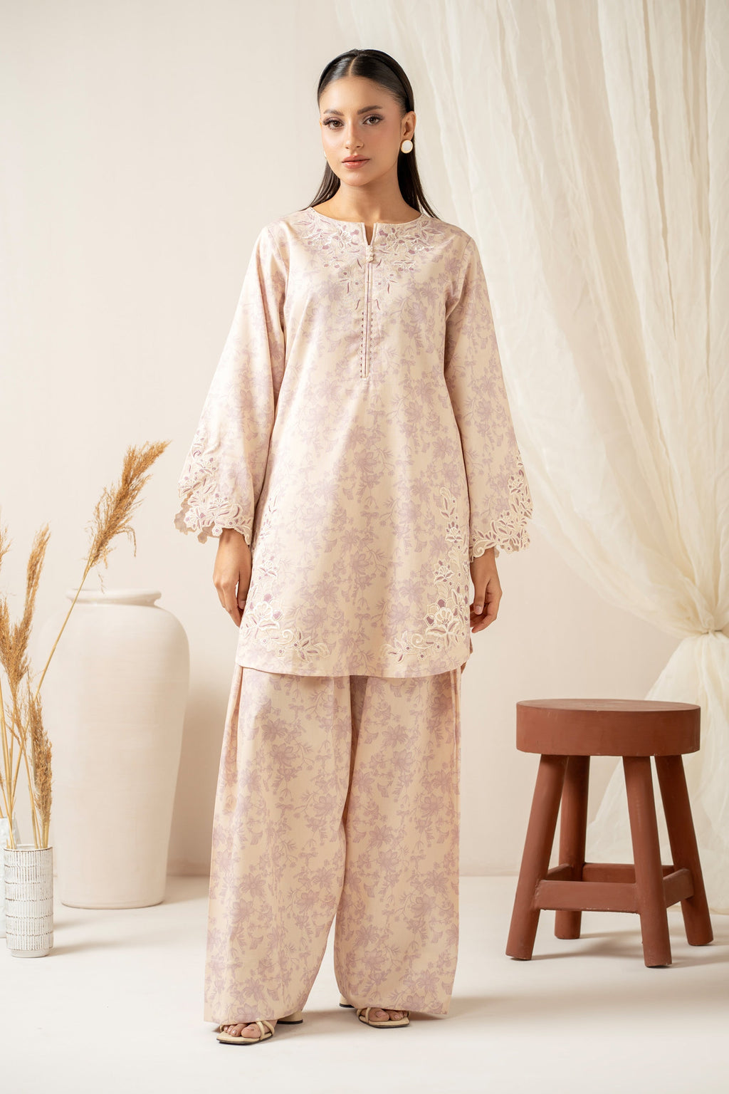STITCHED EMBROIDERED SHIRT BOTTOM (FACTORY E-OUTLET)