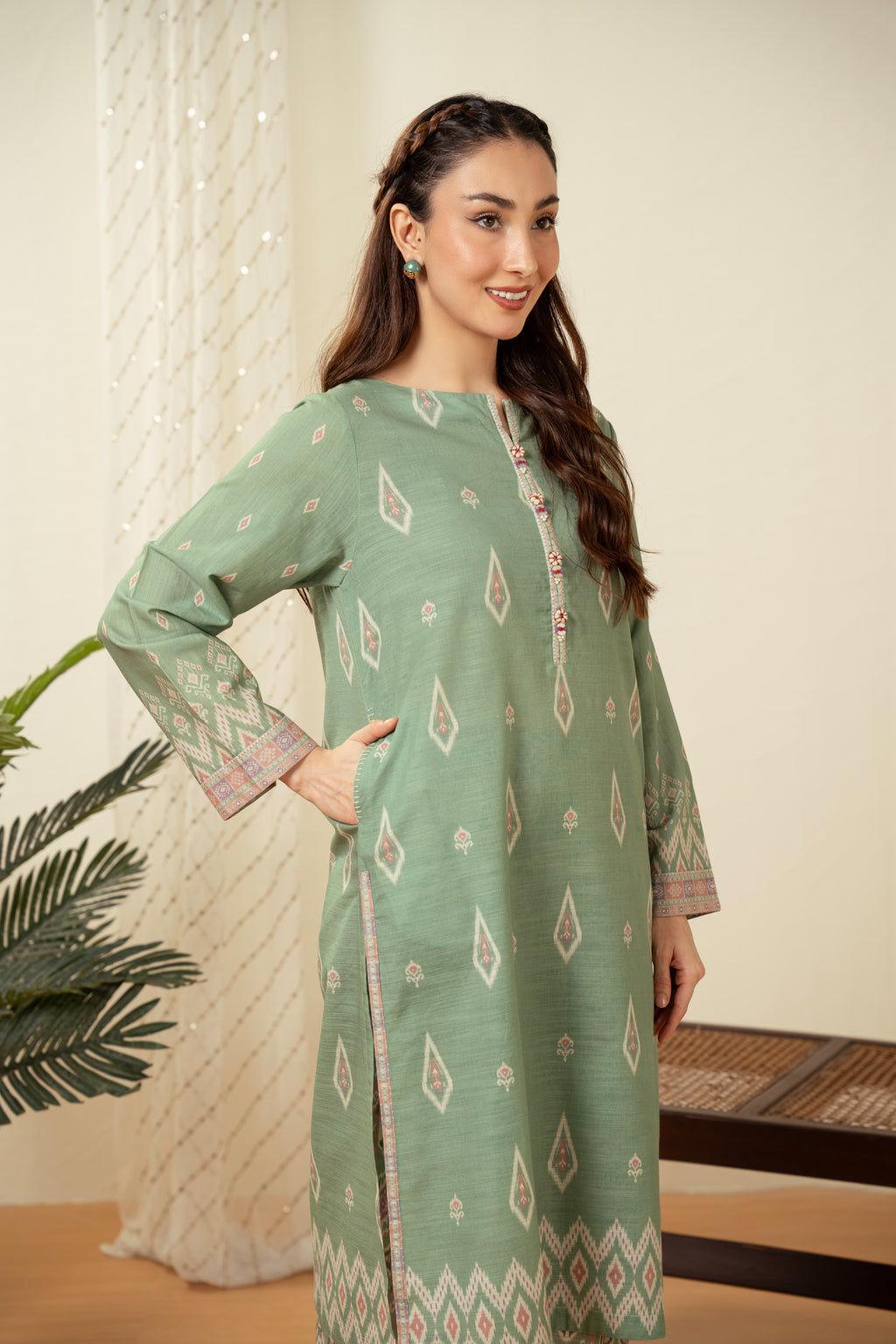 STITCHED PRINTED SHIRT BOTTOM