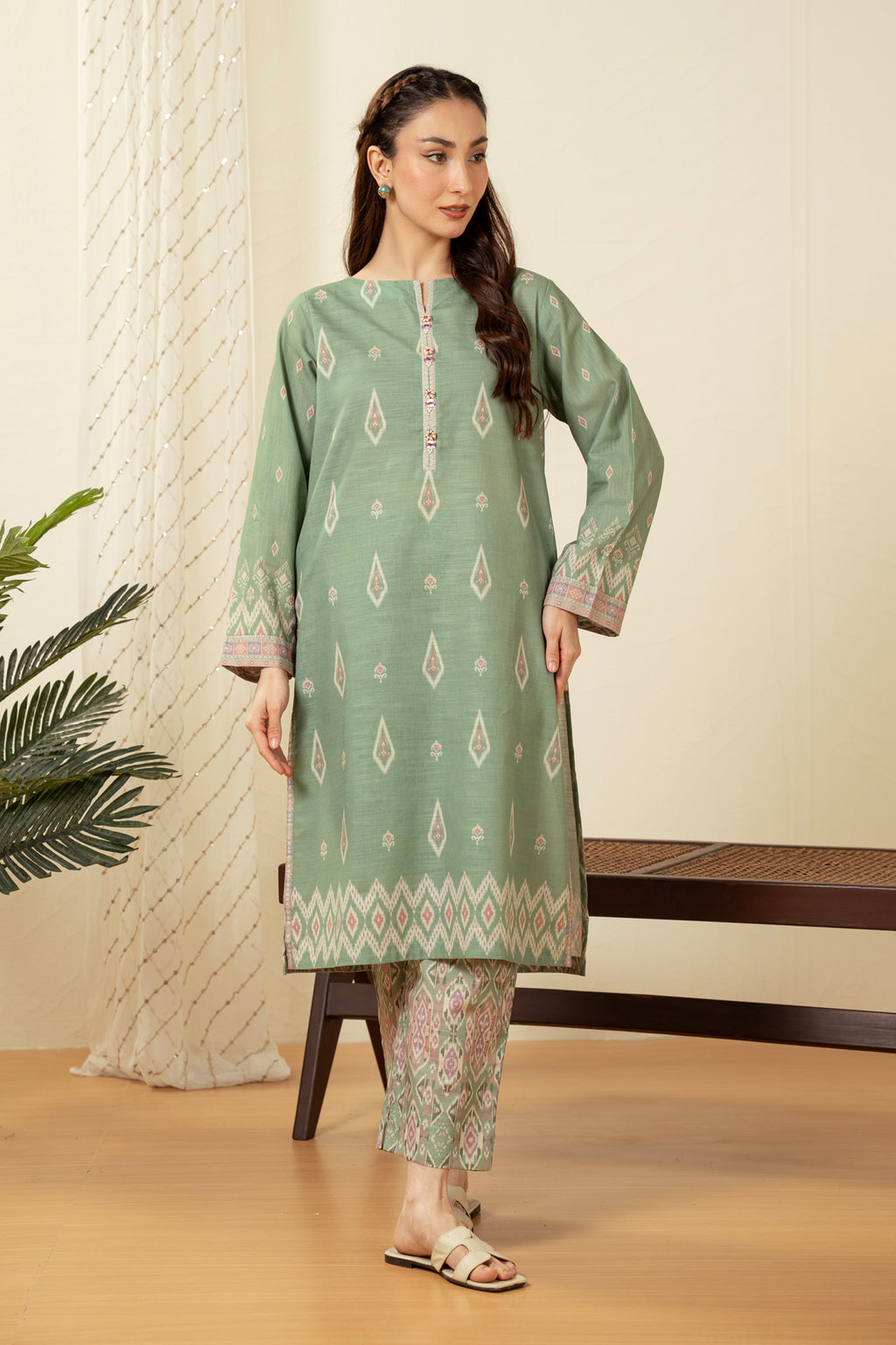 STITCHED PRINTED SHIRT BOTTOM