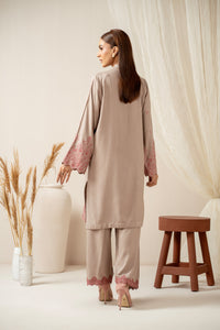 STITCHED EMBROIDERED SHIRT BOTTOM