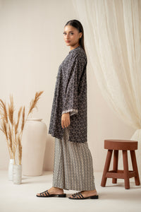 STITCHED PRINTED SHIRT BOTTOM