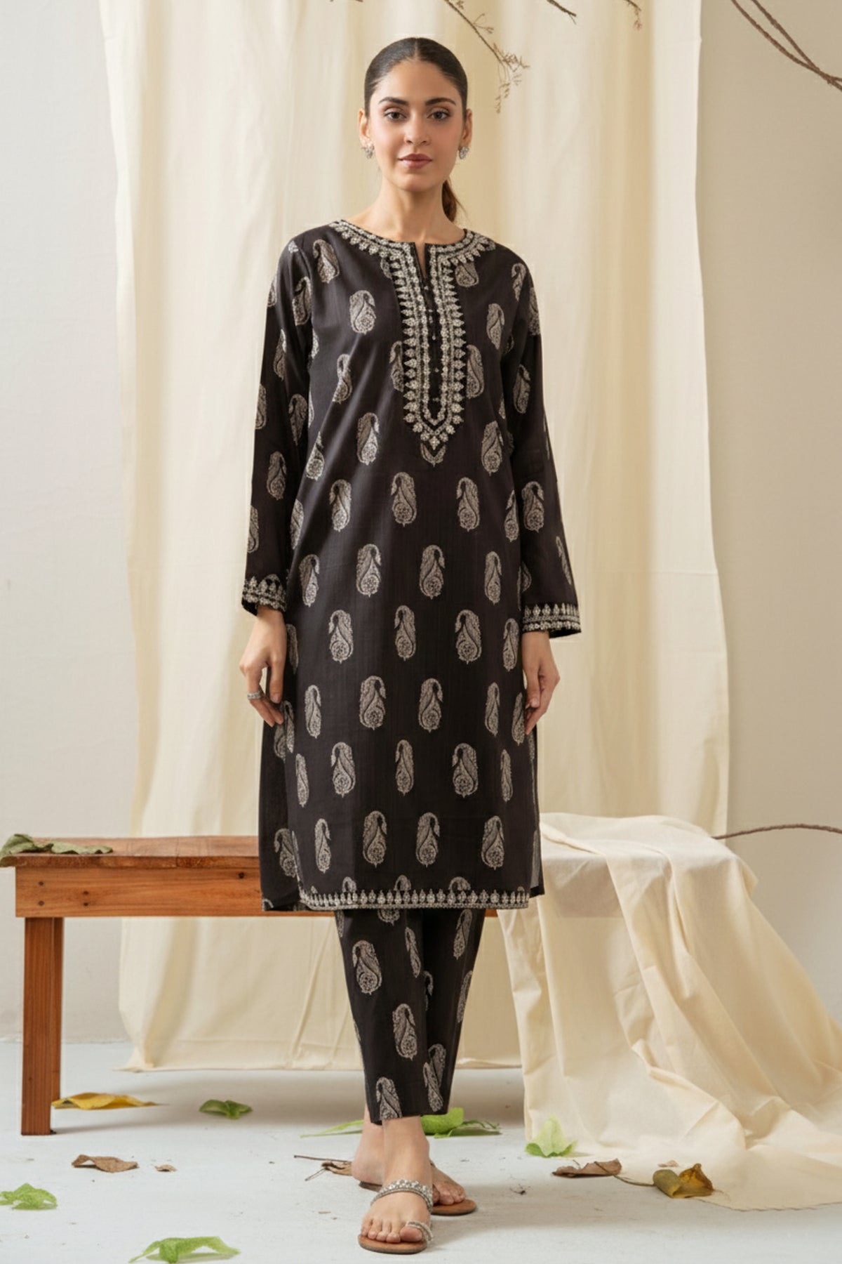 STITCHED 2 PIECE SUIT