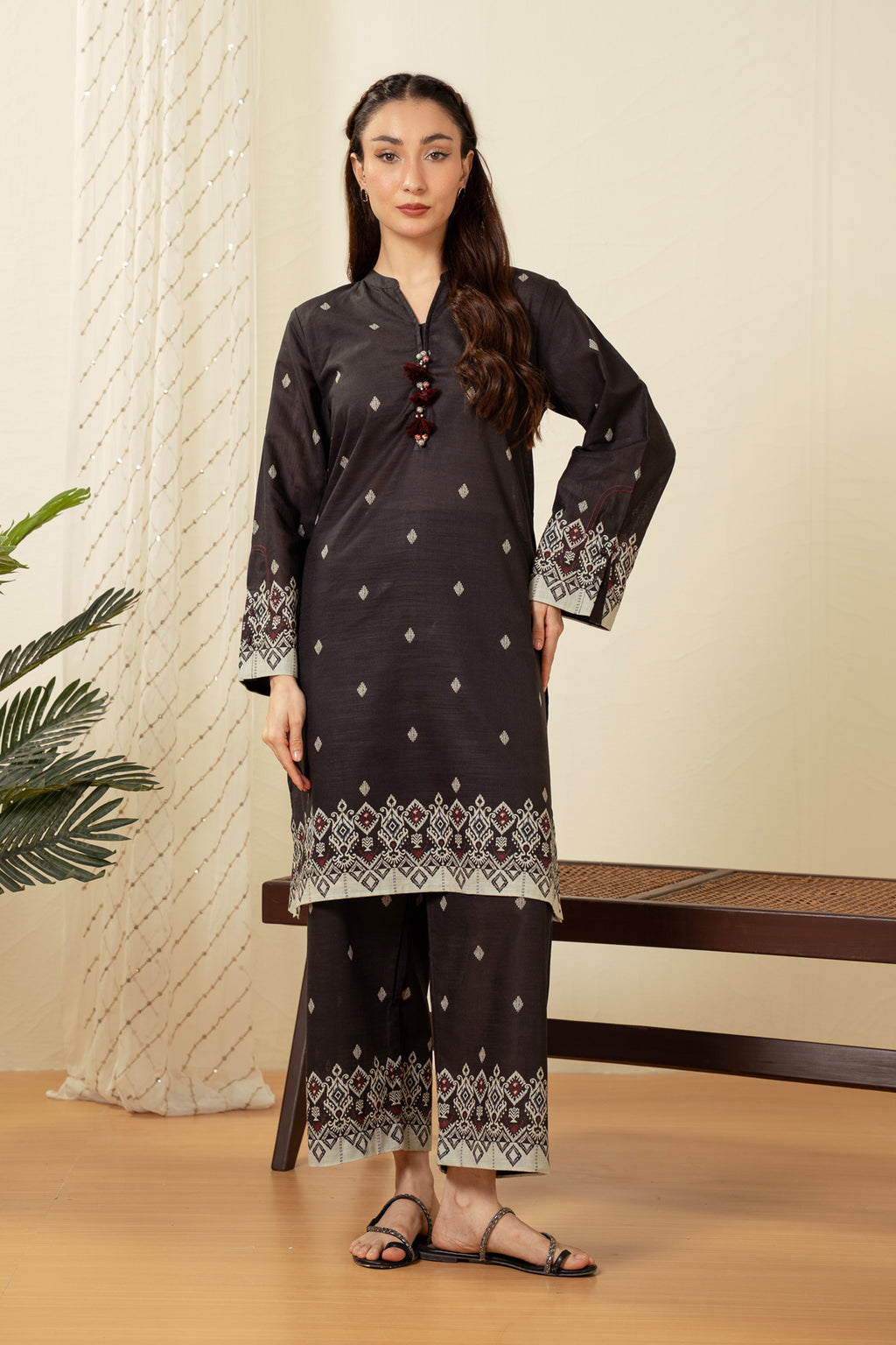 STITCHED PRINTED SUIT