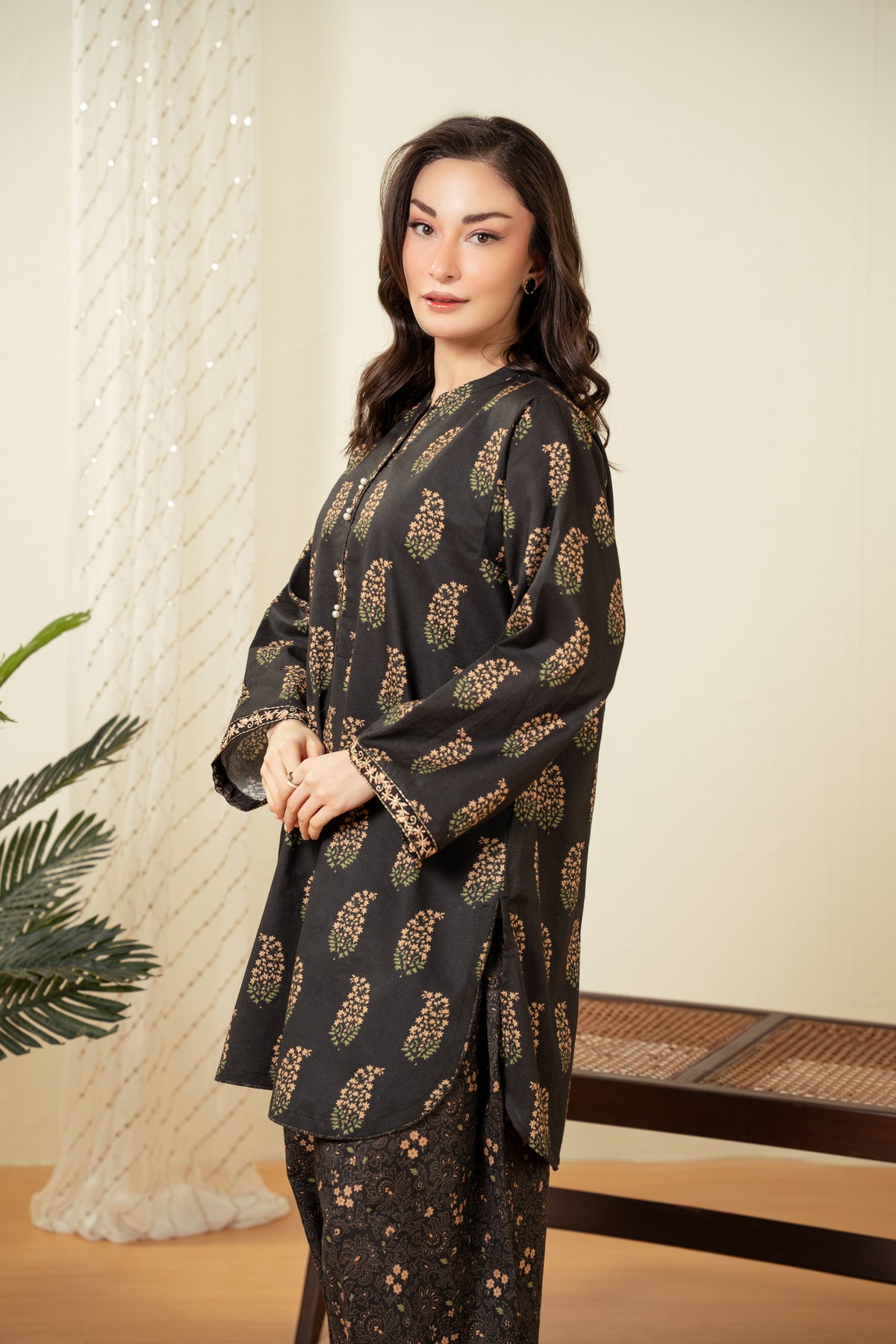 EMBROIDERED COTTON LINEN VISCOSE STITCHED 2 PIECE SUIT