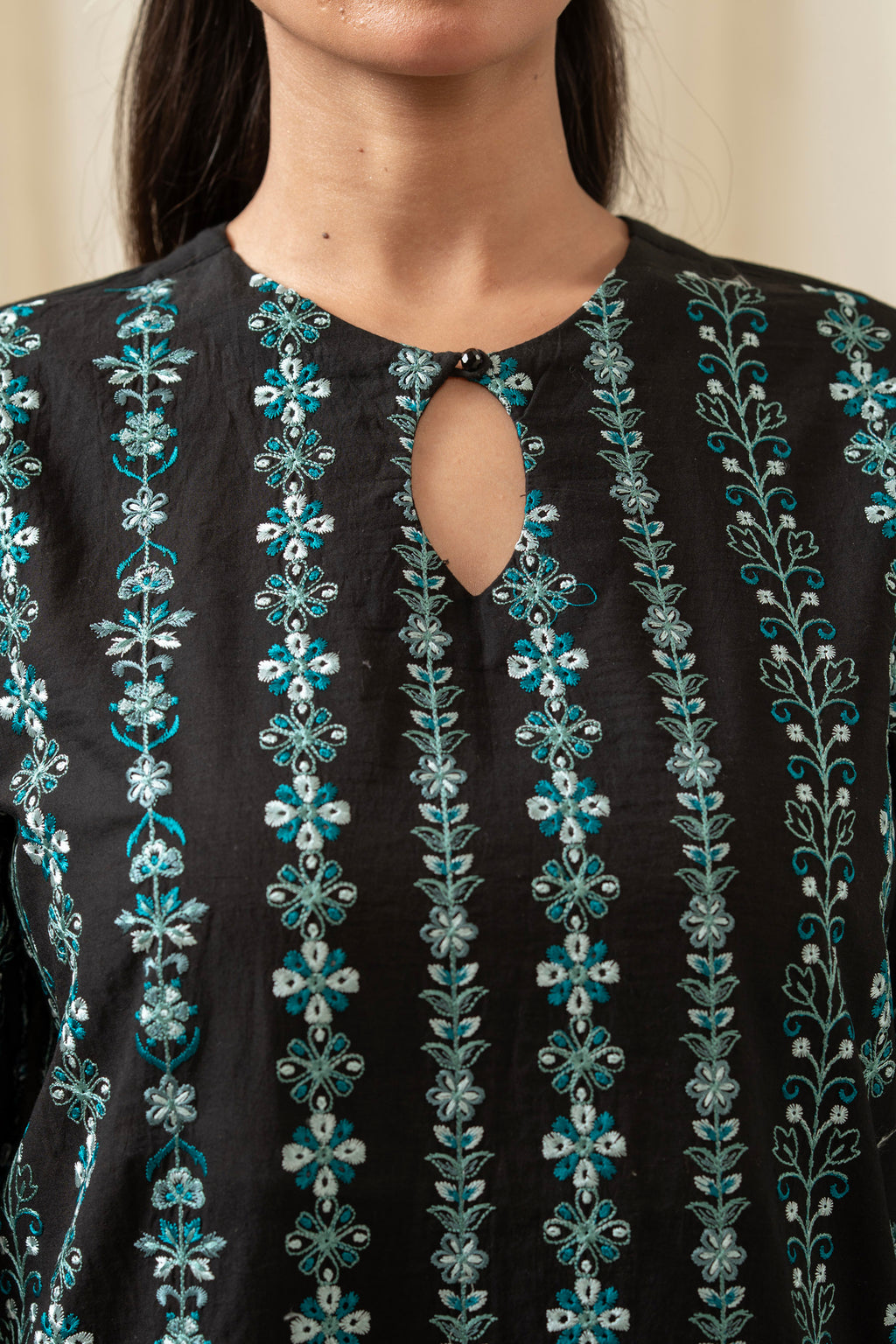 EMBROIDERED CAMBRIC STITCHED SHIRT BOTTOM