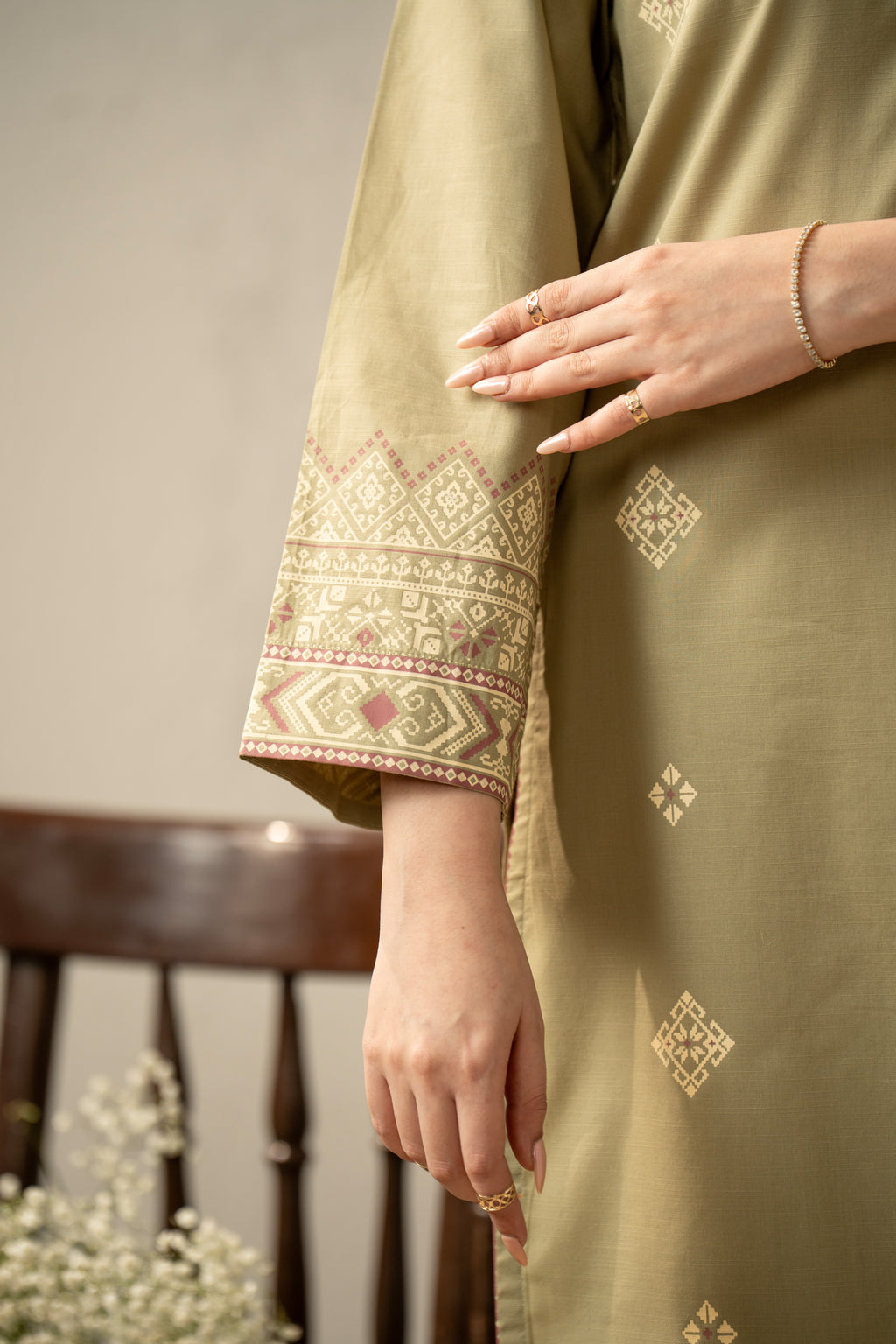 PRINTED SLUB LAWN STITCHED 2 PIECE SUIT