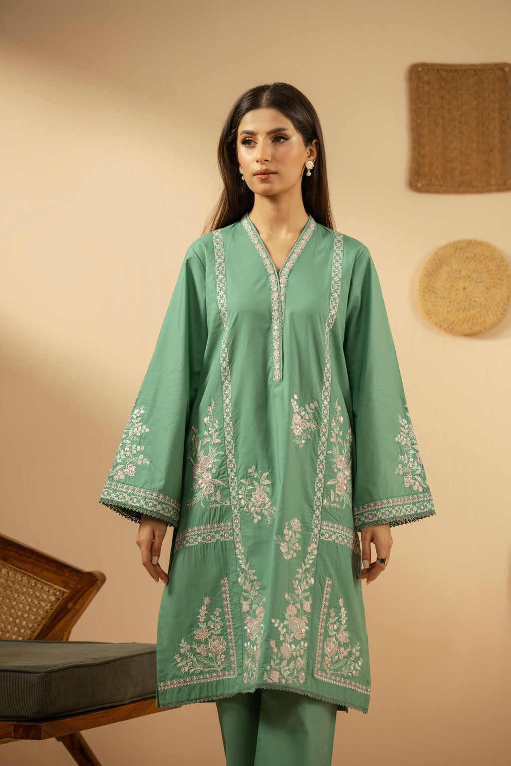 EMBROIDERED CAMBRIC STITCHED 2 PIECE SUIT (FACTORY E-OUTLET)
