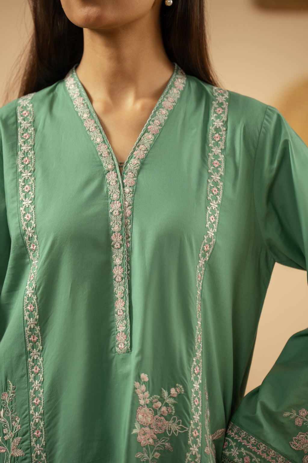 EMBROIDERED CAMBRIC STITCHED 2 PIECE SUIT (FACTORY E-OUTLET)