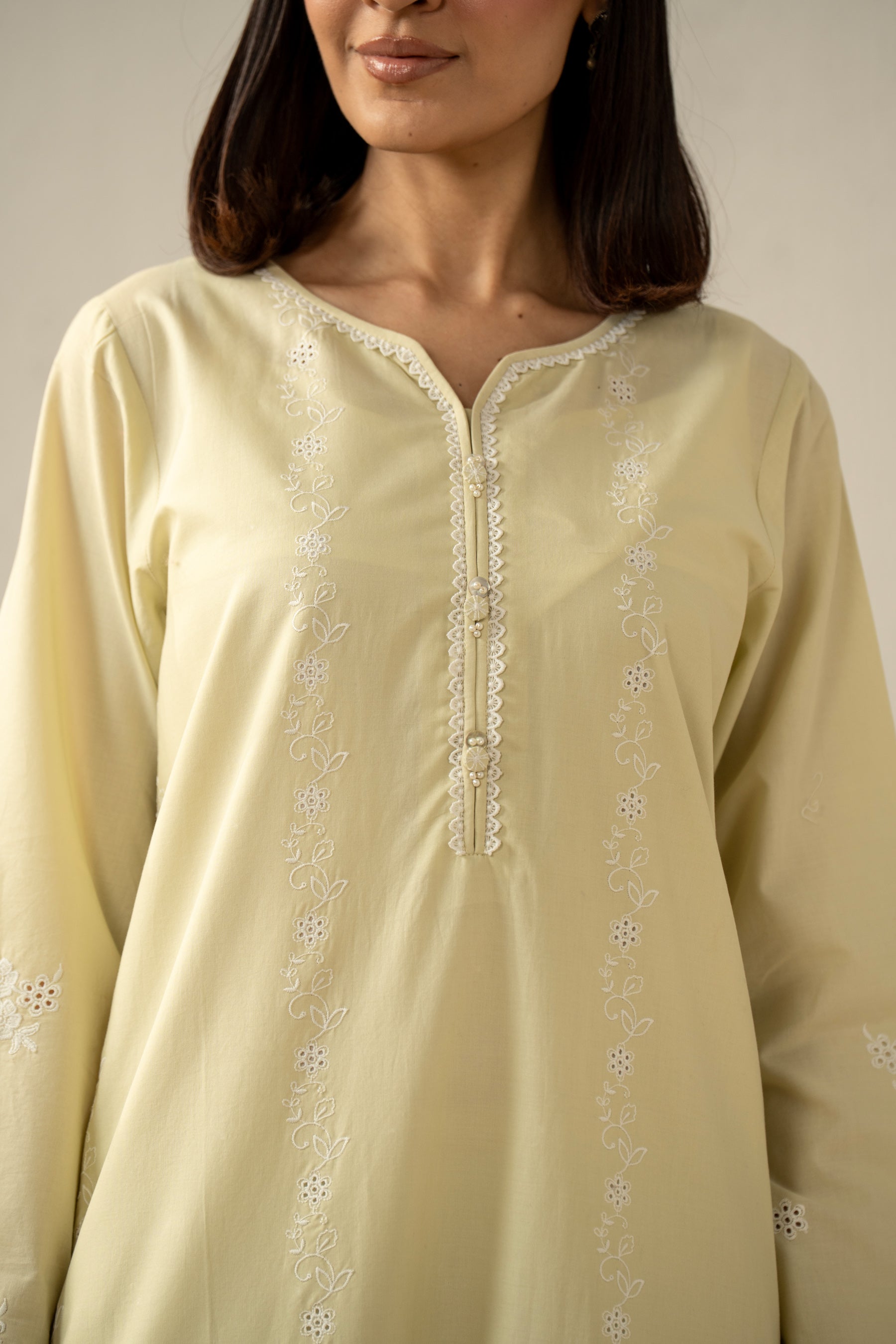 EMBROIDERED CHIKANKARI LAWN STITCHED 2 PIECE SUIT