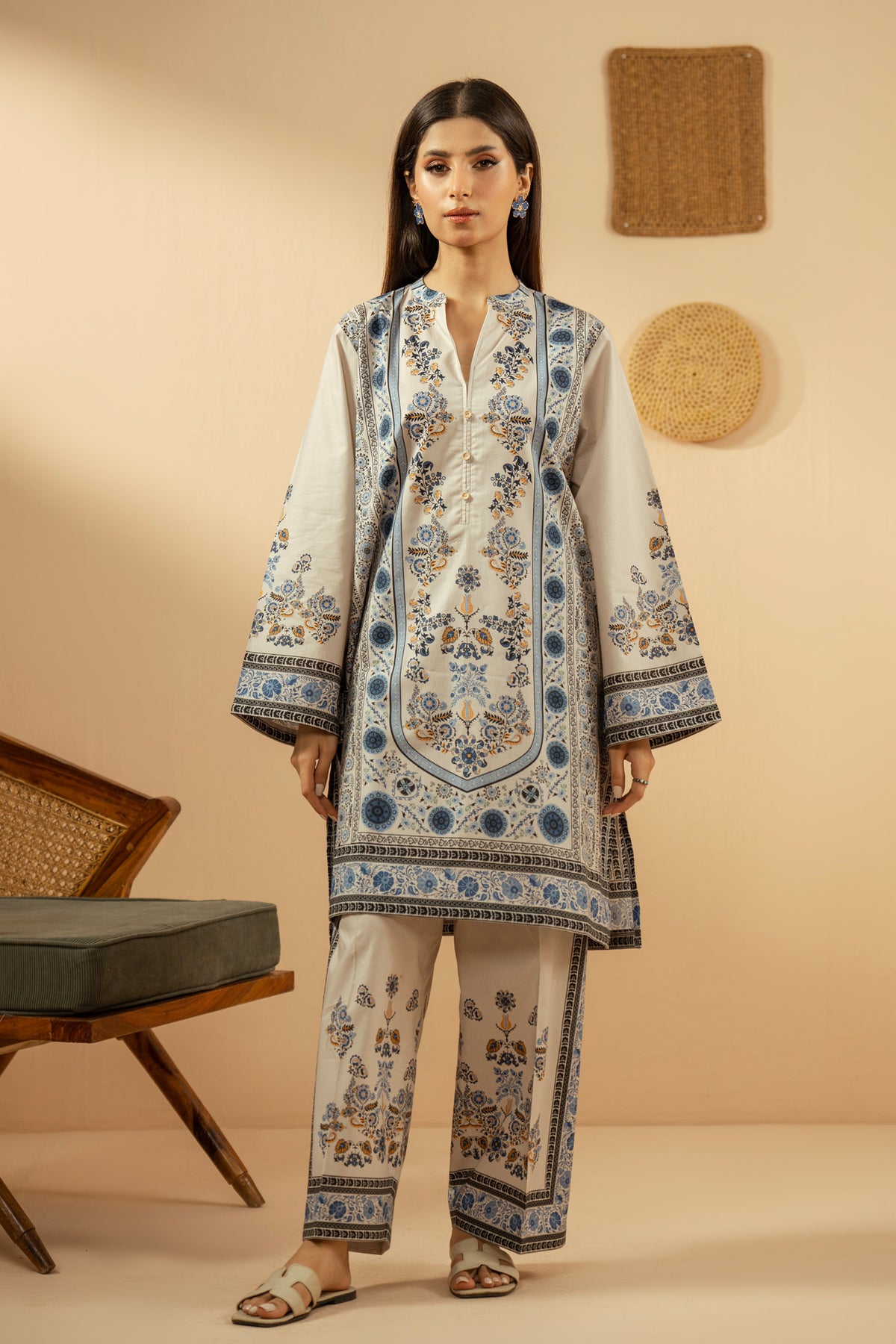 STITCHED 2 PIECE SUIT