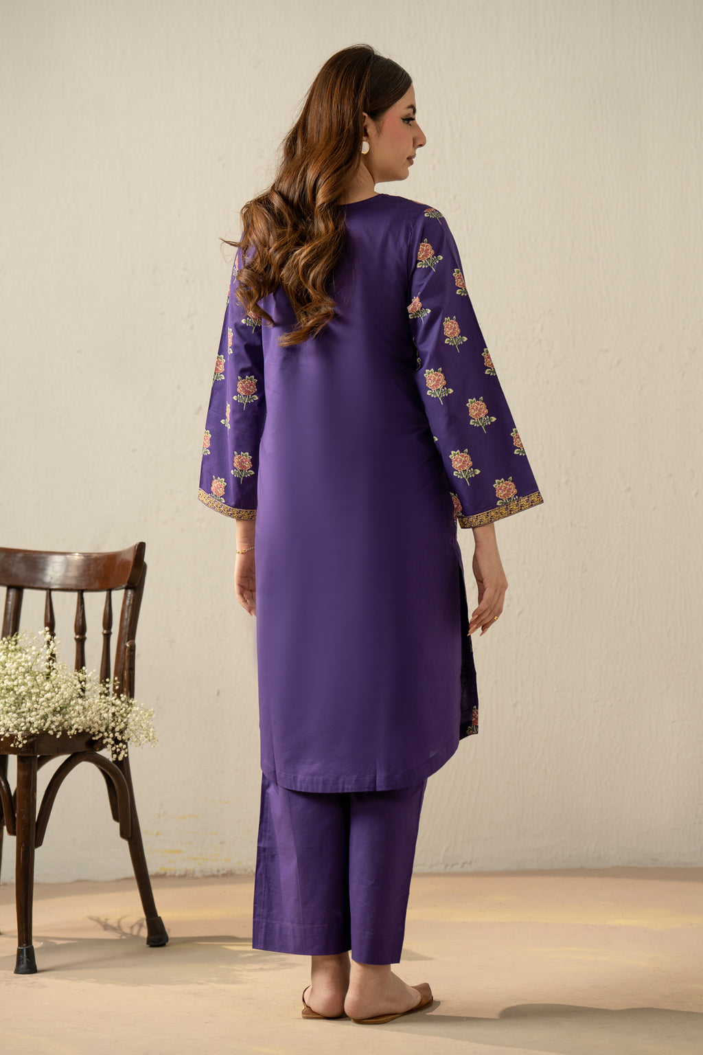 EMBROIDERED CAMBRIC STITCHED 2 PIECE SUIT
