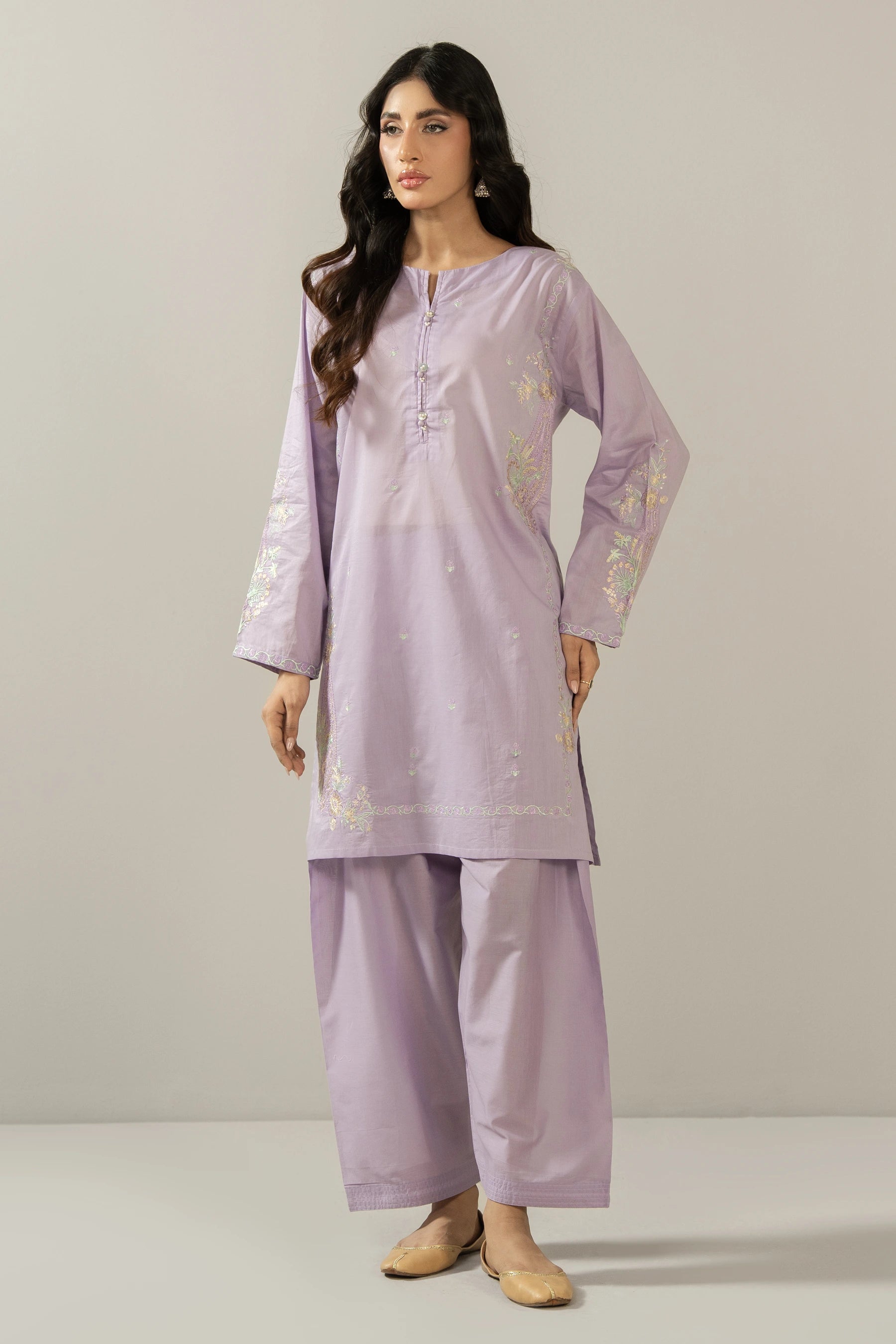 EMBROIDERED LAWN STITCHED 2 PIECE SUIT