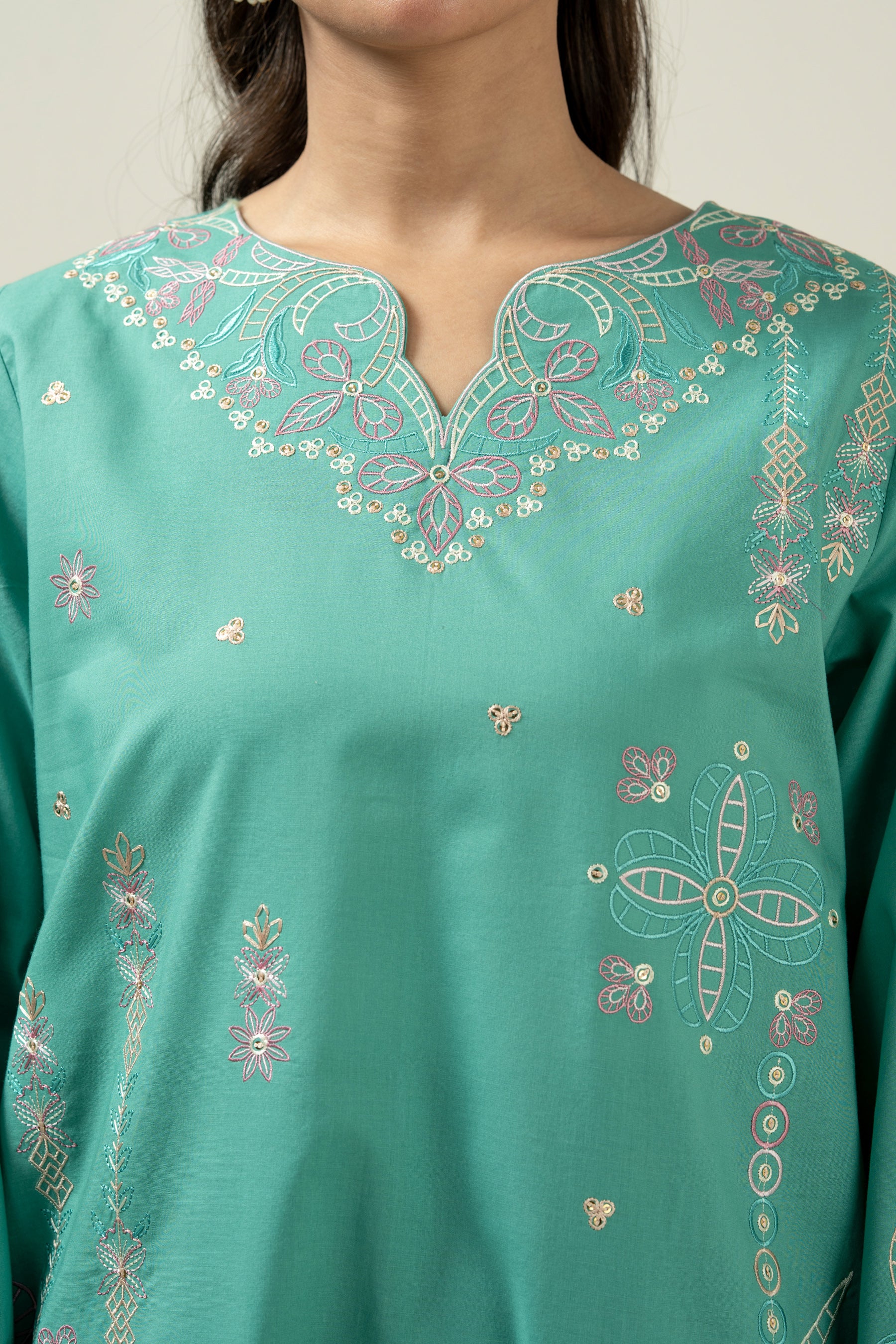 EMBROIDERED CAMBRIC STITCHED 2 PIECE SUIT