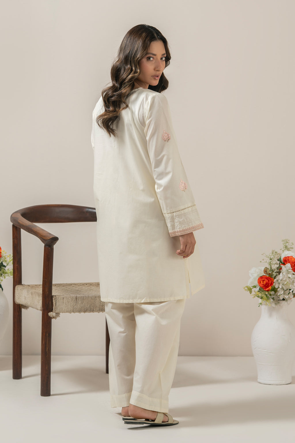 EMBROIDERED CAMBRIC STITCHED SHIRT BOTTOM SUIT