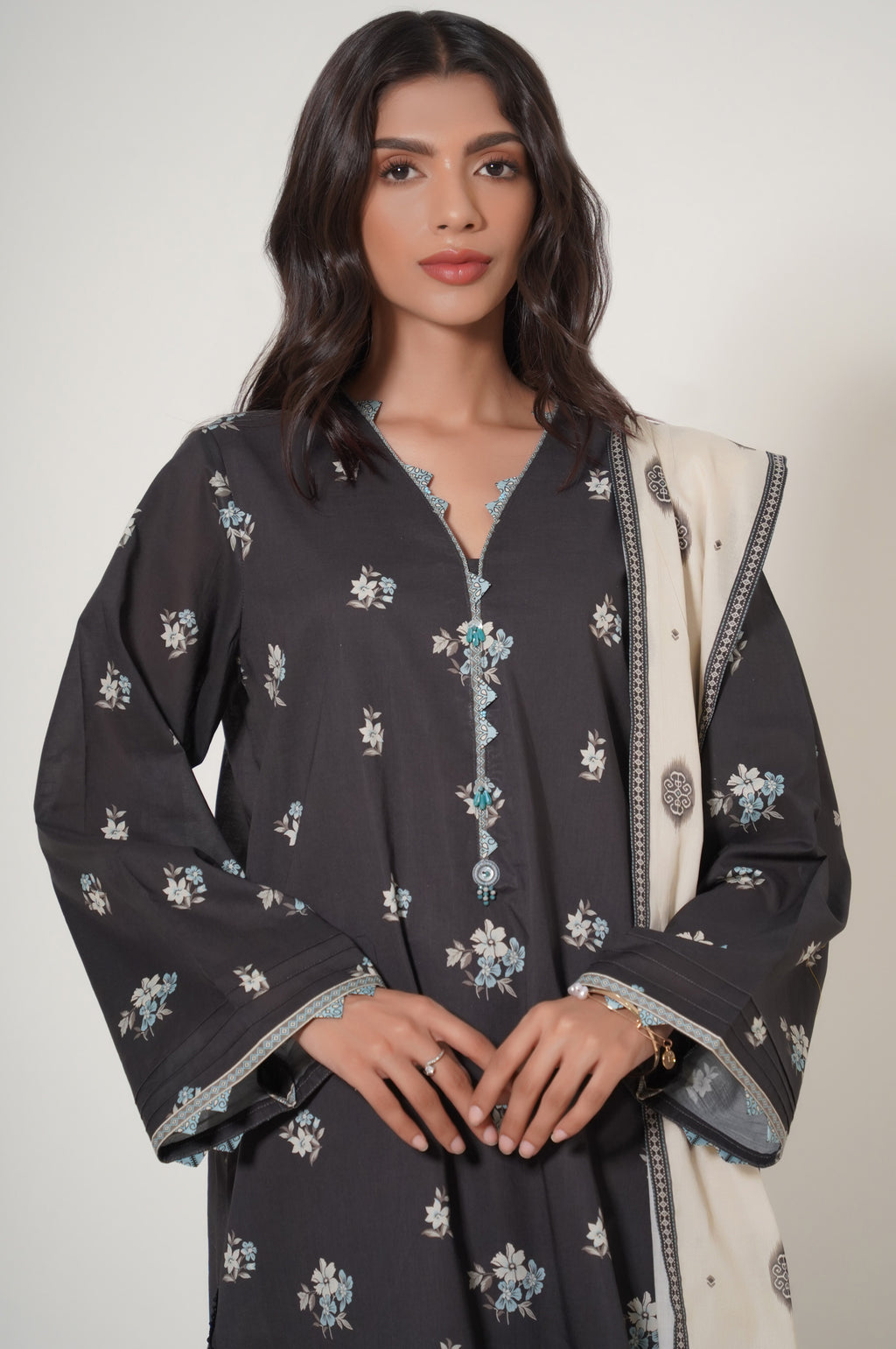 Unstitched 3 Piece Printed Cambric Suit