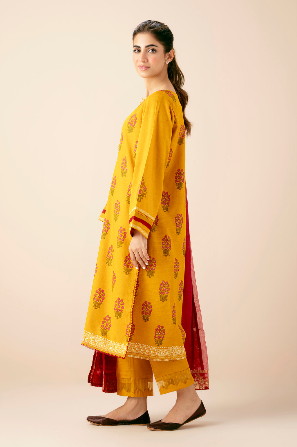 EMBROIDERED SUIT