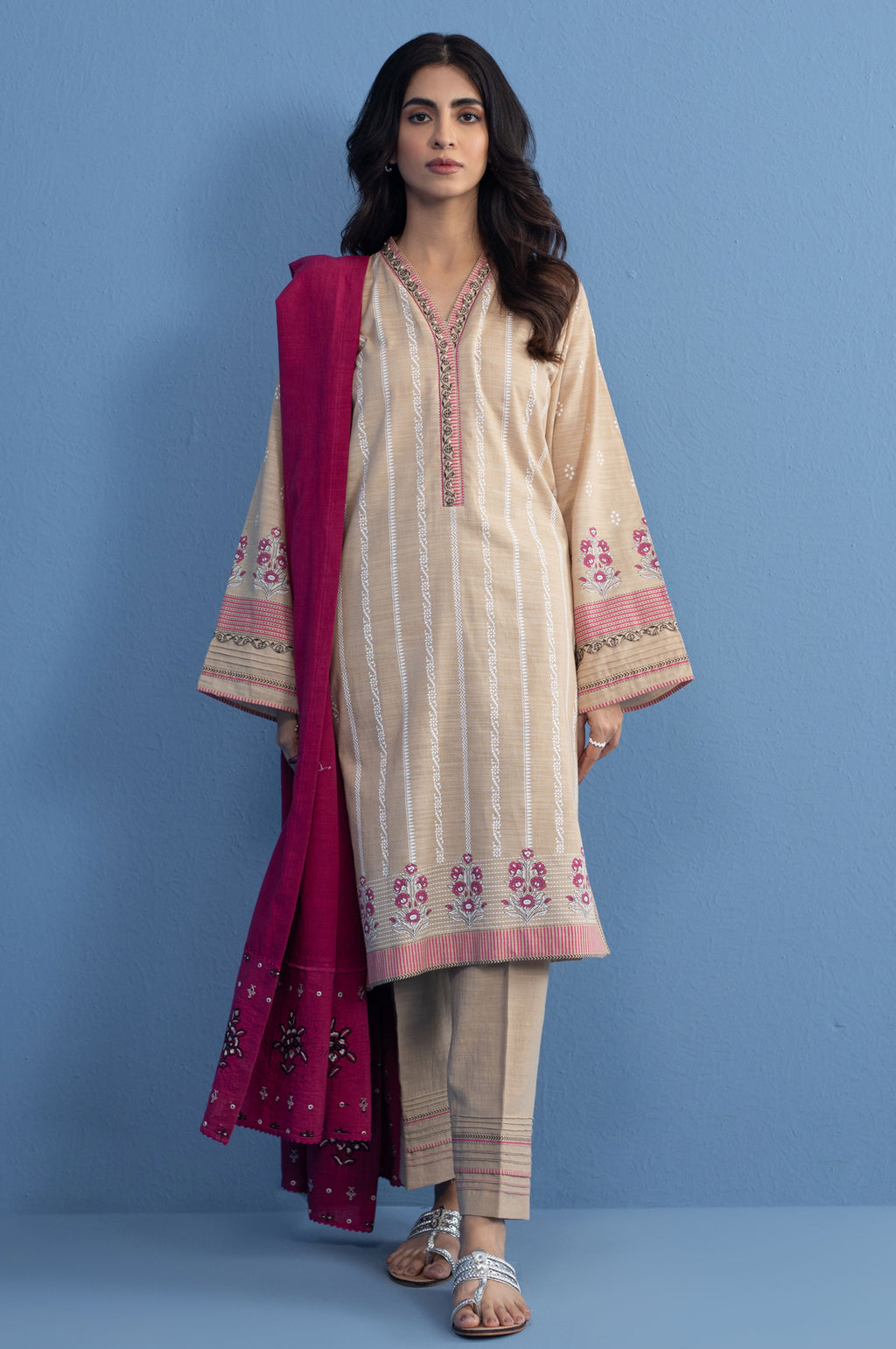 Stitched 3 Piece Paste Printed Khaddar Suit