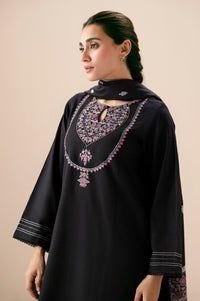 EMBROIDERED SUIT