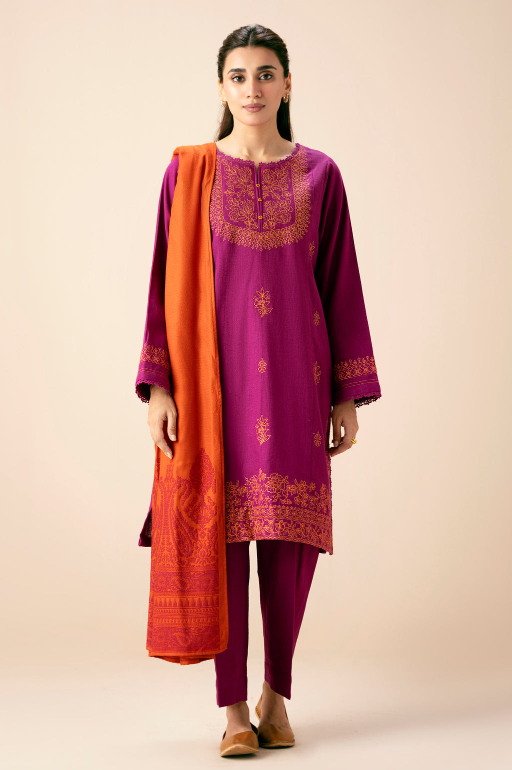 EMBROIDERED SUIT
