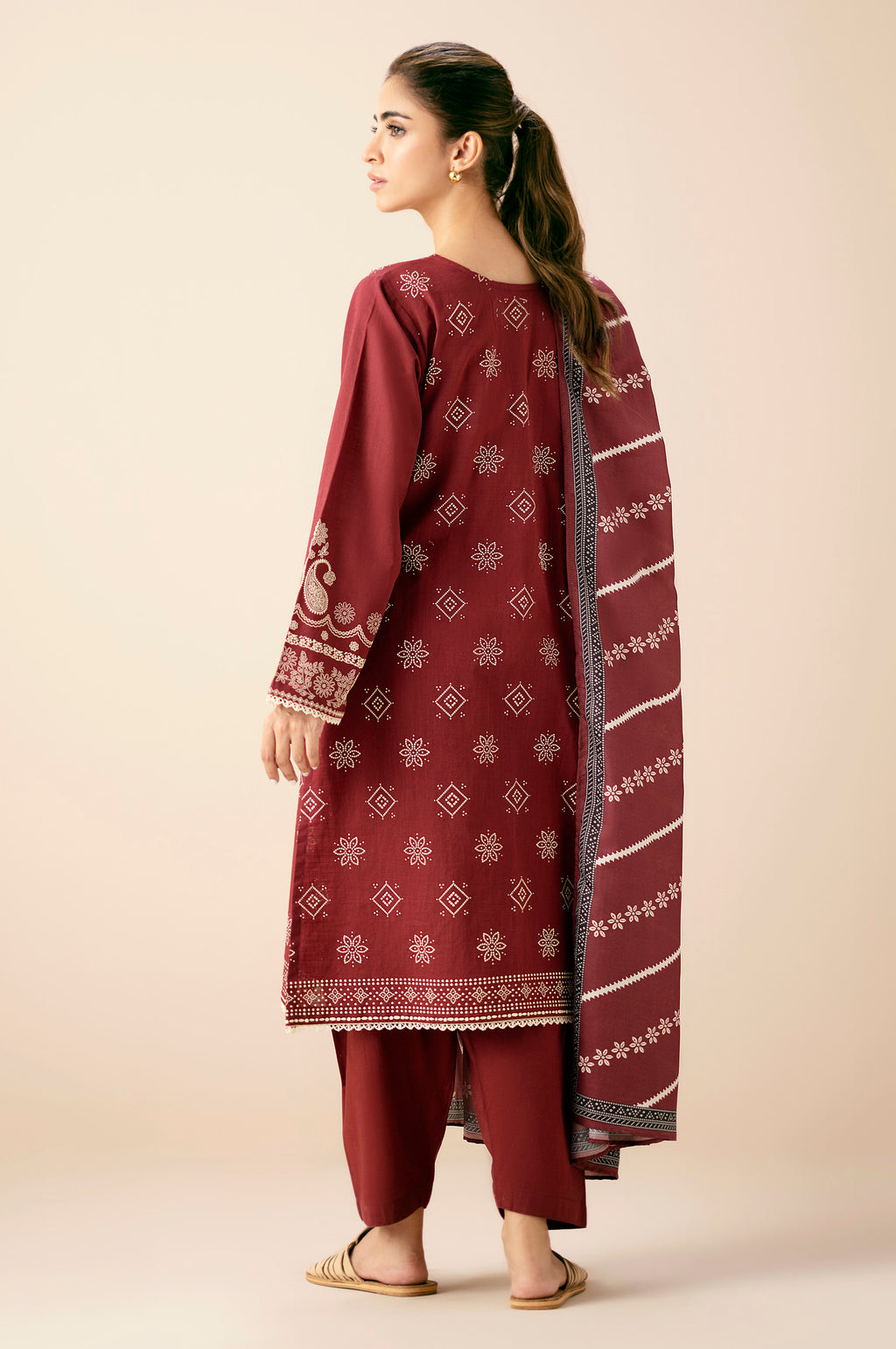 PRINTED SUIT