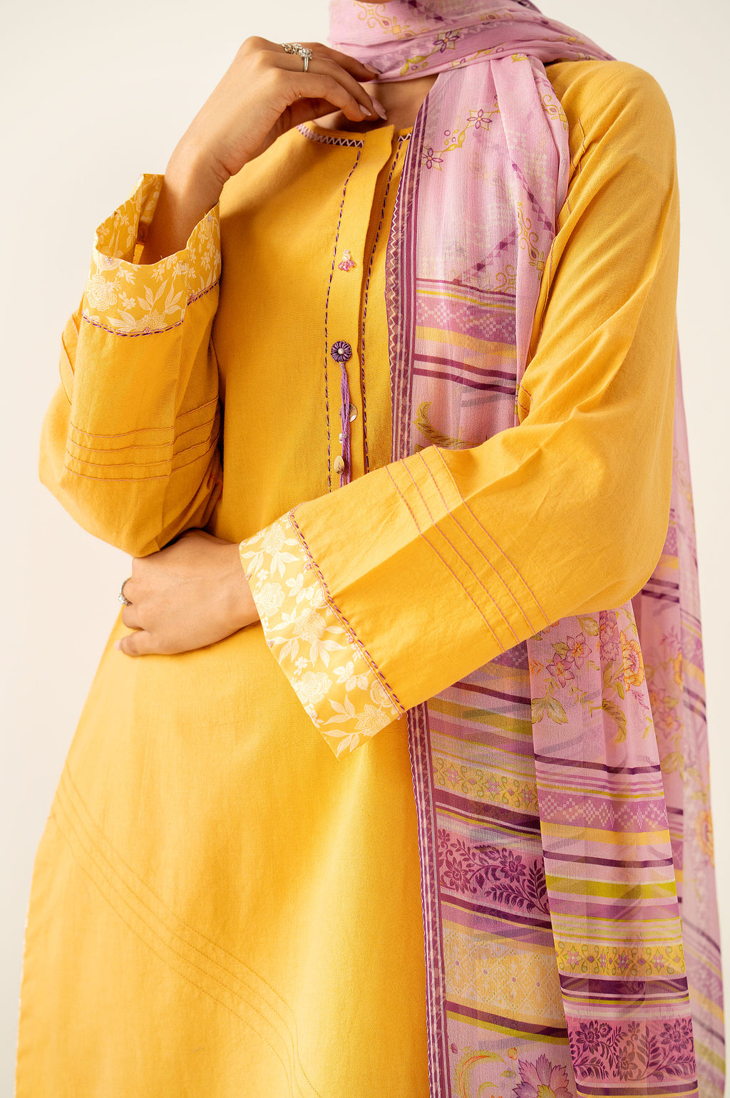 PRINTED SUIT